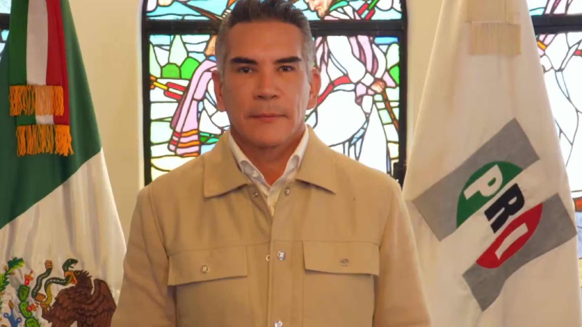 Alejandro Moreno exhibe los presuntos nexos de Morena con el crimen organizado. 
Crédito: X/@alitomorenoc