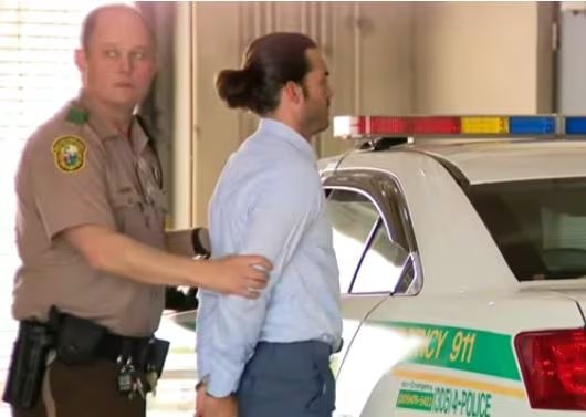 Lyle fue detenido el 31 de marzo de 2019, condenado por homicidio involuntario en Estados Unidos tras un altercado vial. (Captura de pantalla: YouTube/CBS Miami)