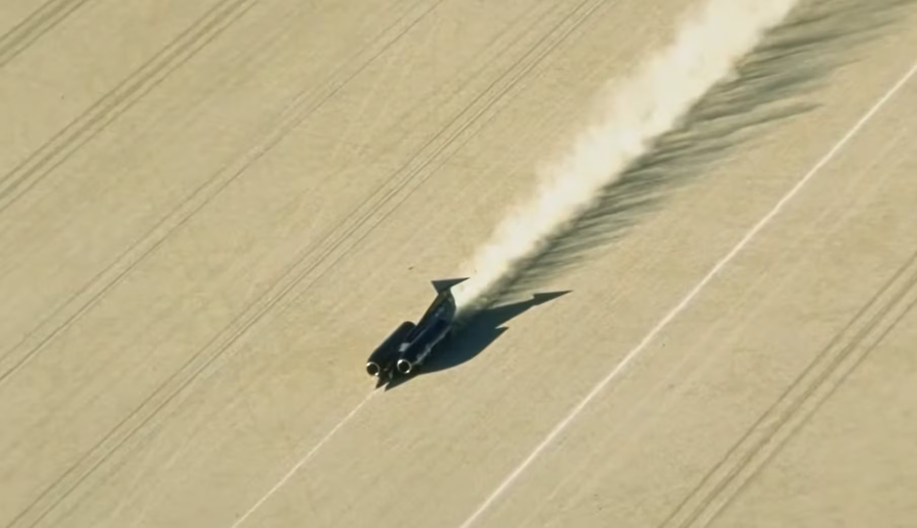Andy Green aclaró que el intento en Utah no apuntó al récord absoluto de velocidad en tierra, sino a fijar una nueva referencia para autos a hidrógeno (Guinness World Records)