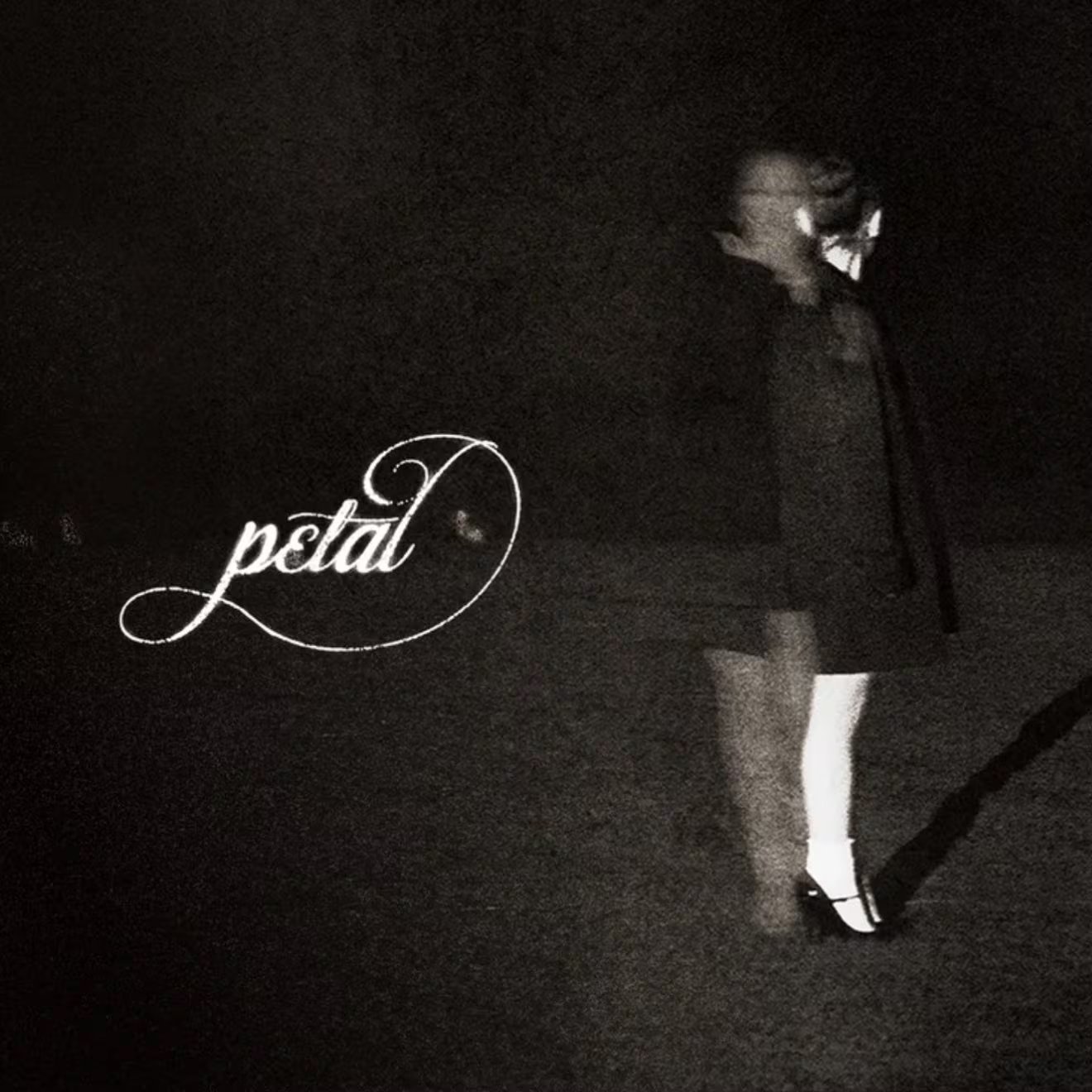 Para Ariana Grande, 'Petal' es un símbolo de empoderamiento. (Créditos: Republic Records)