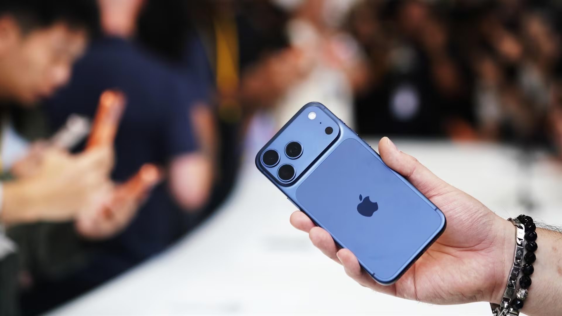 Puedes usar un iPhone para probar crear aplicaciones. (Europa Press)