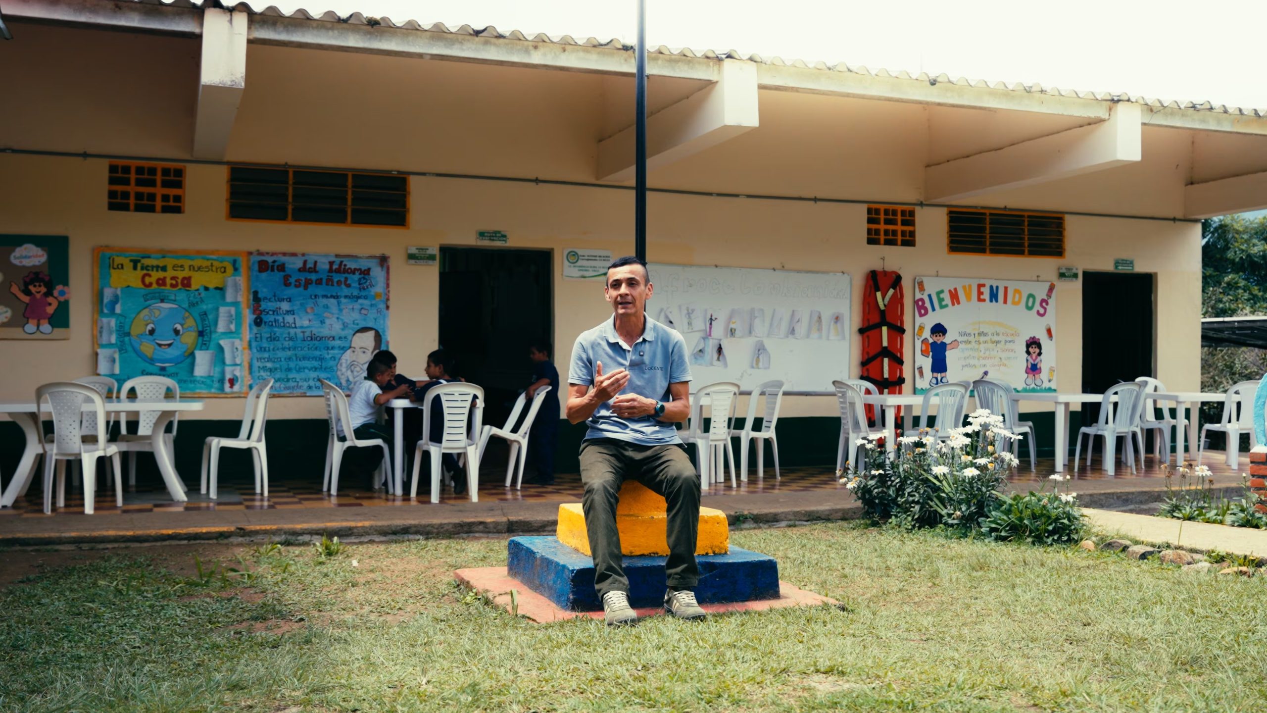 Entre los lugares beneficiados por el #RetoIluminaColombia2.0 destaca la Institución Educativa de Desarrollo Rural La Selva, en Ginebra, Valle del Cauca. 

(Volvo)