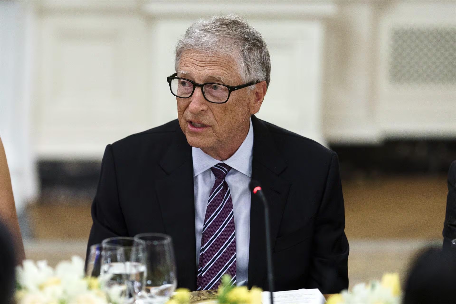 Bill Gates plantea que los robots que sustituyan el trabajo humano paguen impuestos.