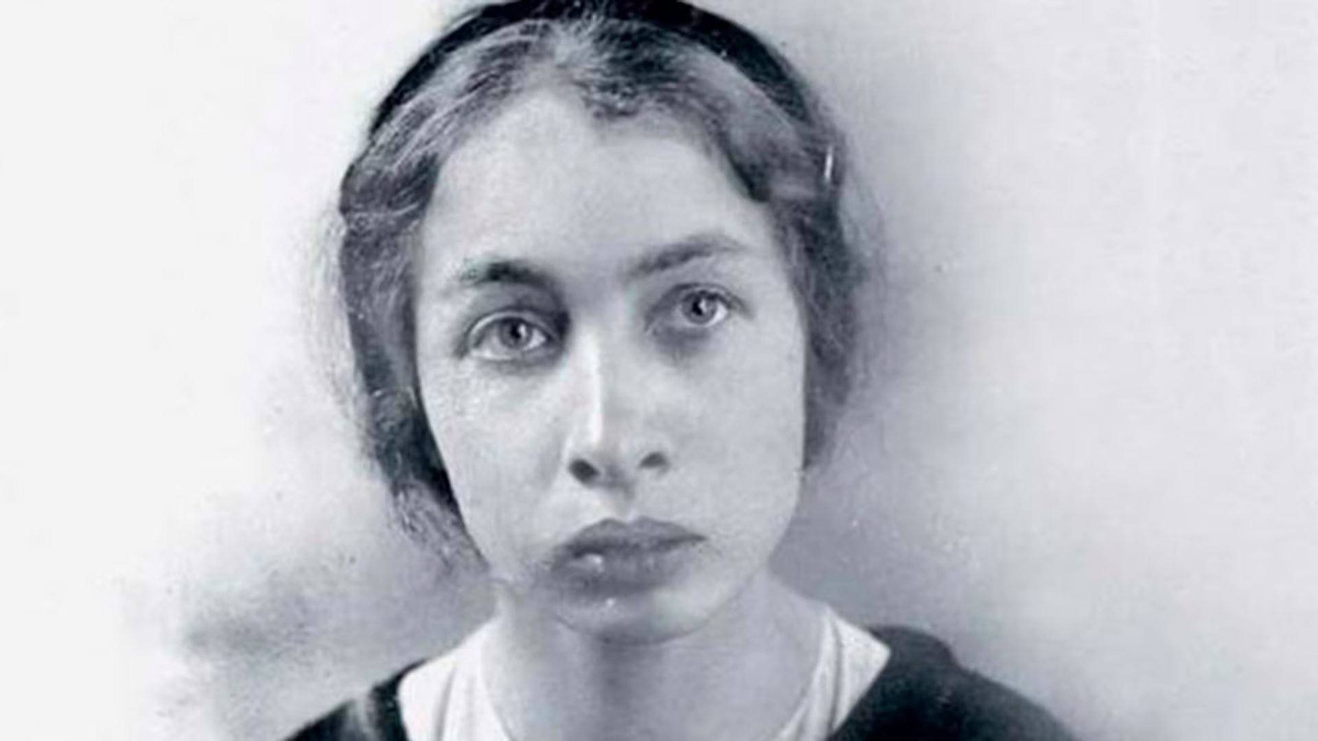 Fanya Kaplán, antigua militante revolucionaria, había pasado once años en prisión y trabajos forzados en Siberia antes de ser liberada en 1917