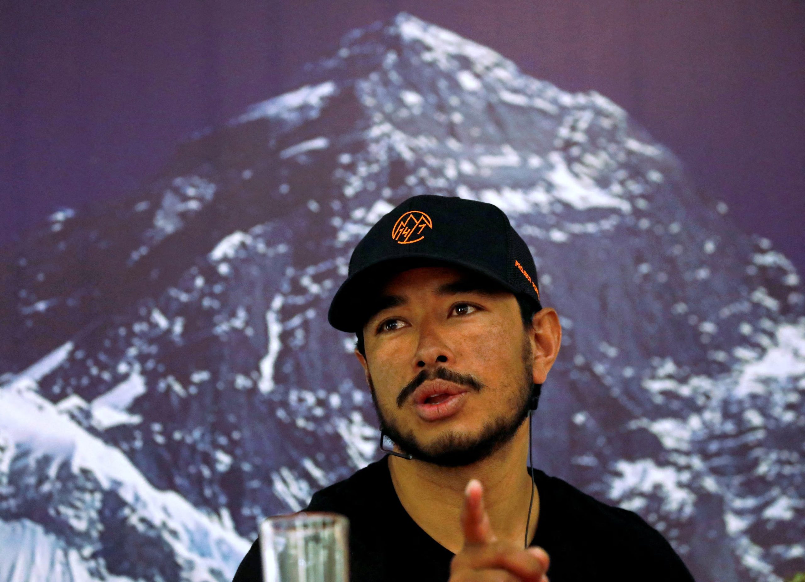 El reconocido alpinista nepalí-británico Nirmal “Nims” Purja murió a sus 43 años tras una avalancha en el Broad Peak de Pakistán (REUTERS/Navesh Chitrakar)