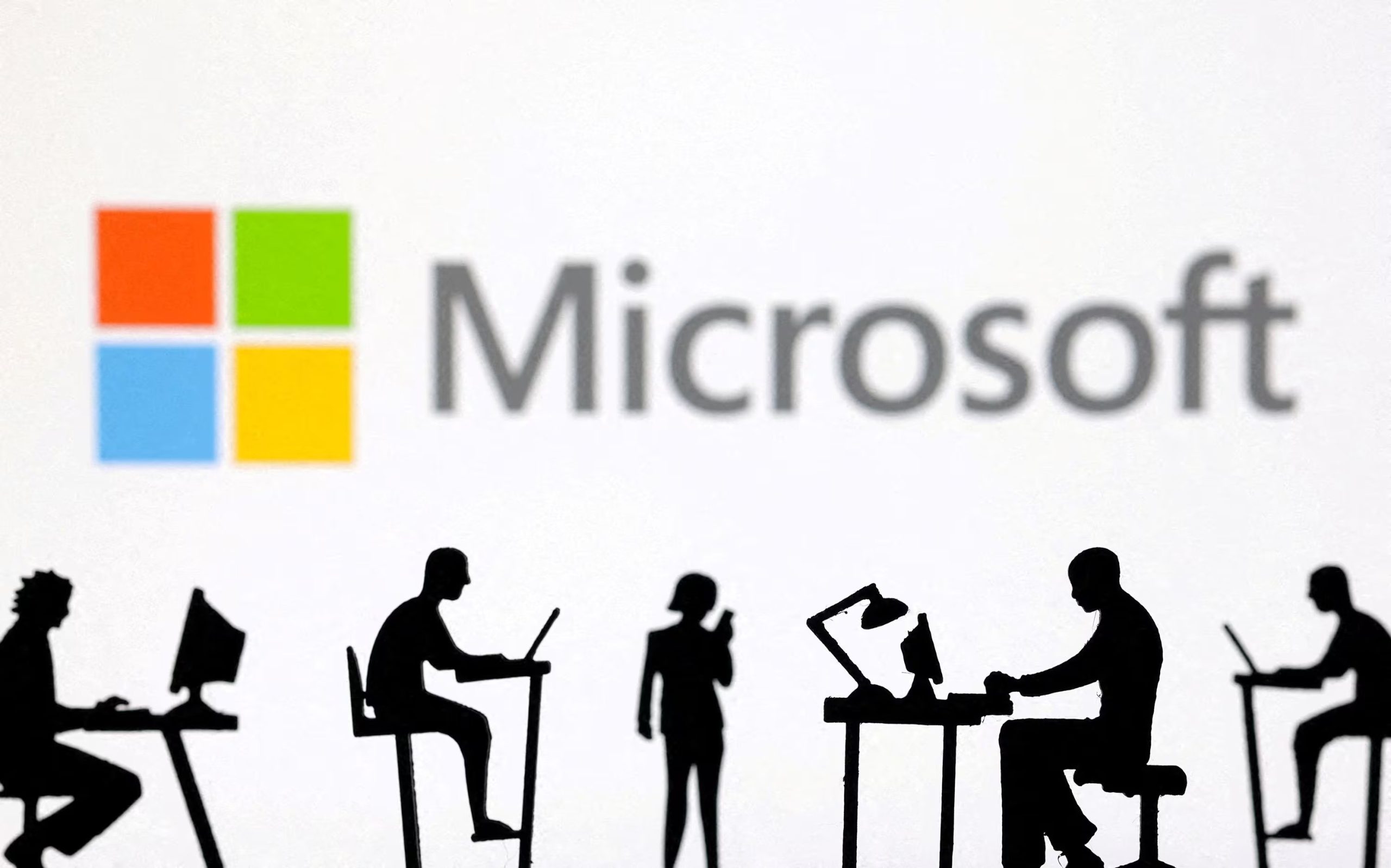 Google, Microsoft y Apple han logrado intervenir en la experiencia educativa de millones de estudiantes. 
REUTERS/Dado Ruvic 