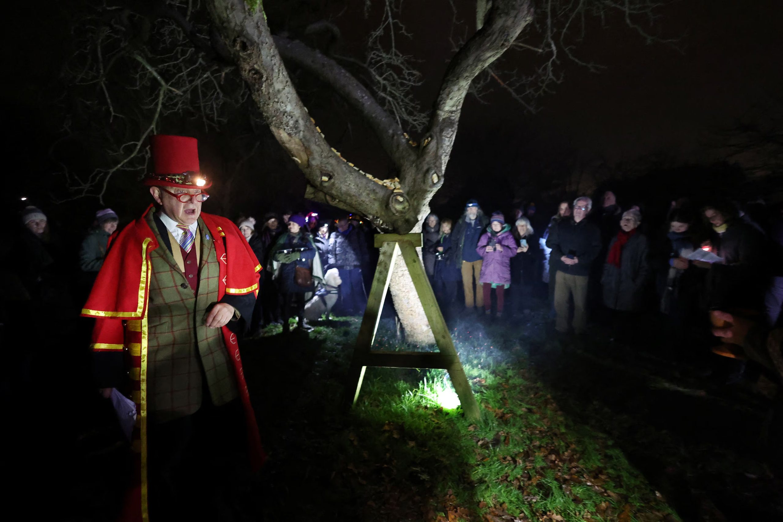 Una antigua ceremonia tradicional inglesa de 