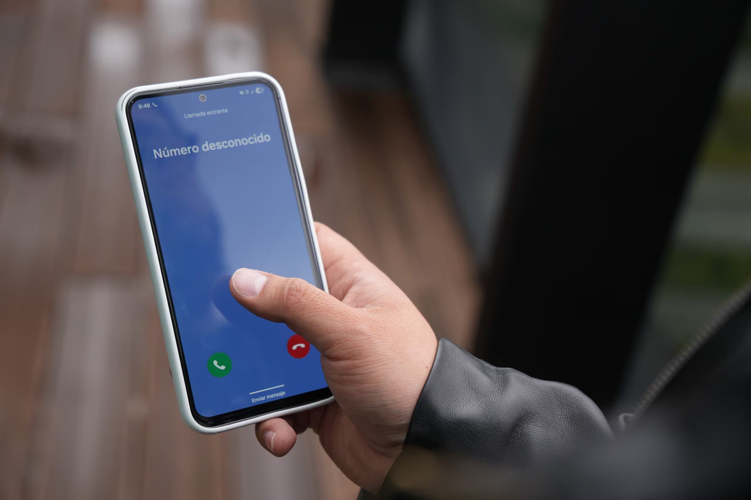 Android y iPhone ya incluyen funciones para filtrar llamadas spam y silenciar números desconocidos - crédito Secretaria de Seguridad