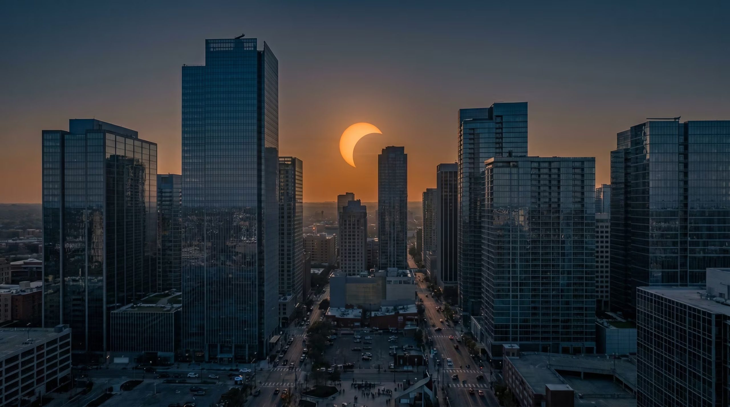 La NASA y la ESA recomiendan usar gafas de eclipse con norma ISO 12312-2 o visores solares homologados para observar el fenómeno con seguridad. (Imagen Ilustrativa Infobae)