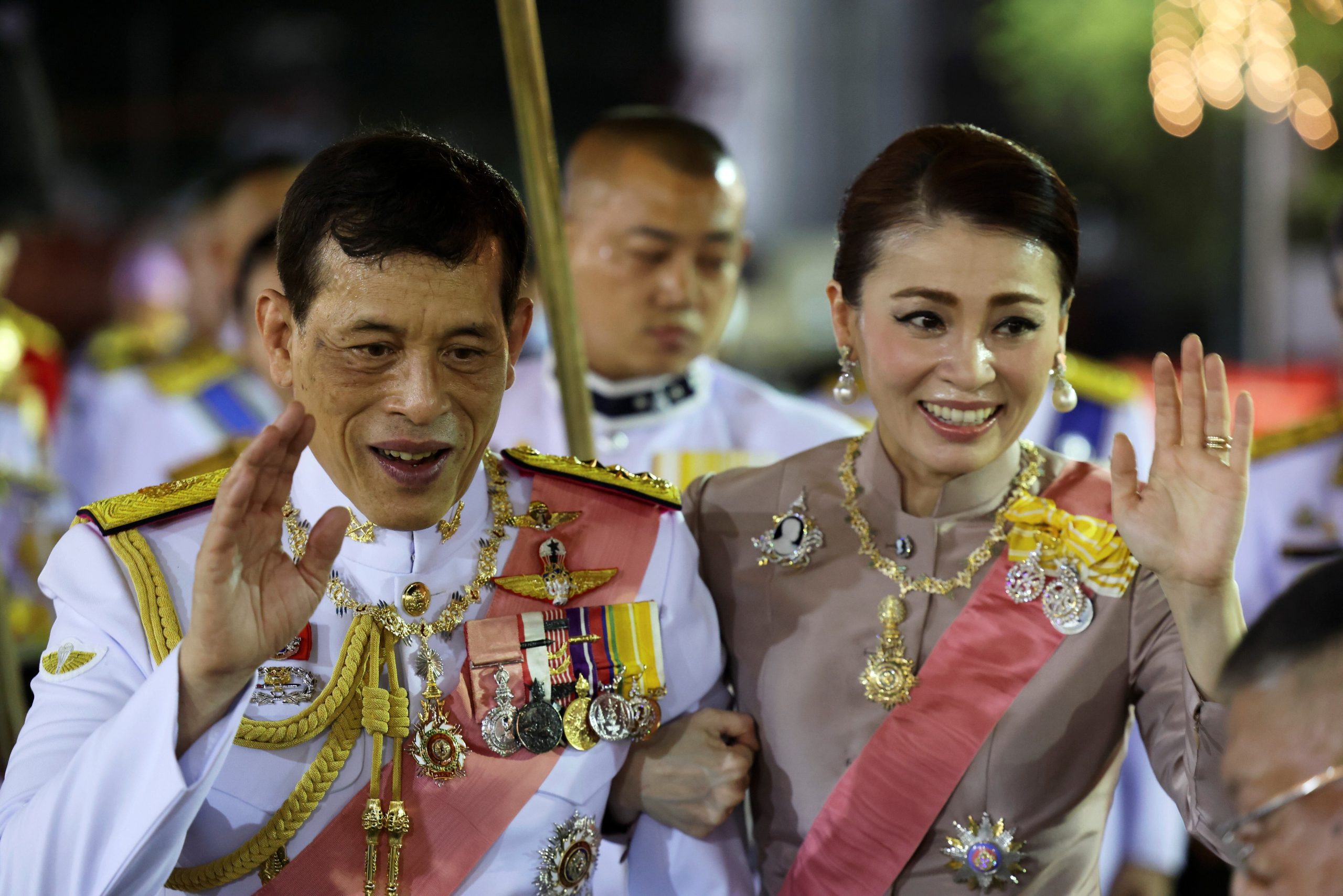 El rey Rama X y la reina Suthida de Tailandia (REUTERS/Athit Perawongmetha)
