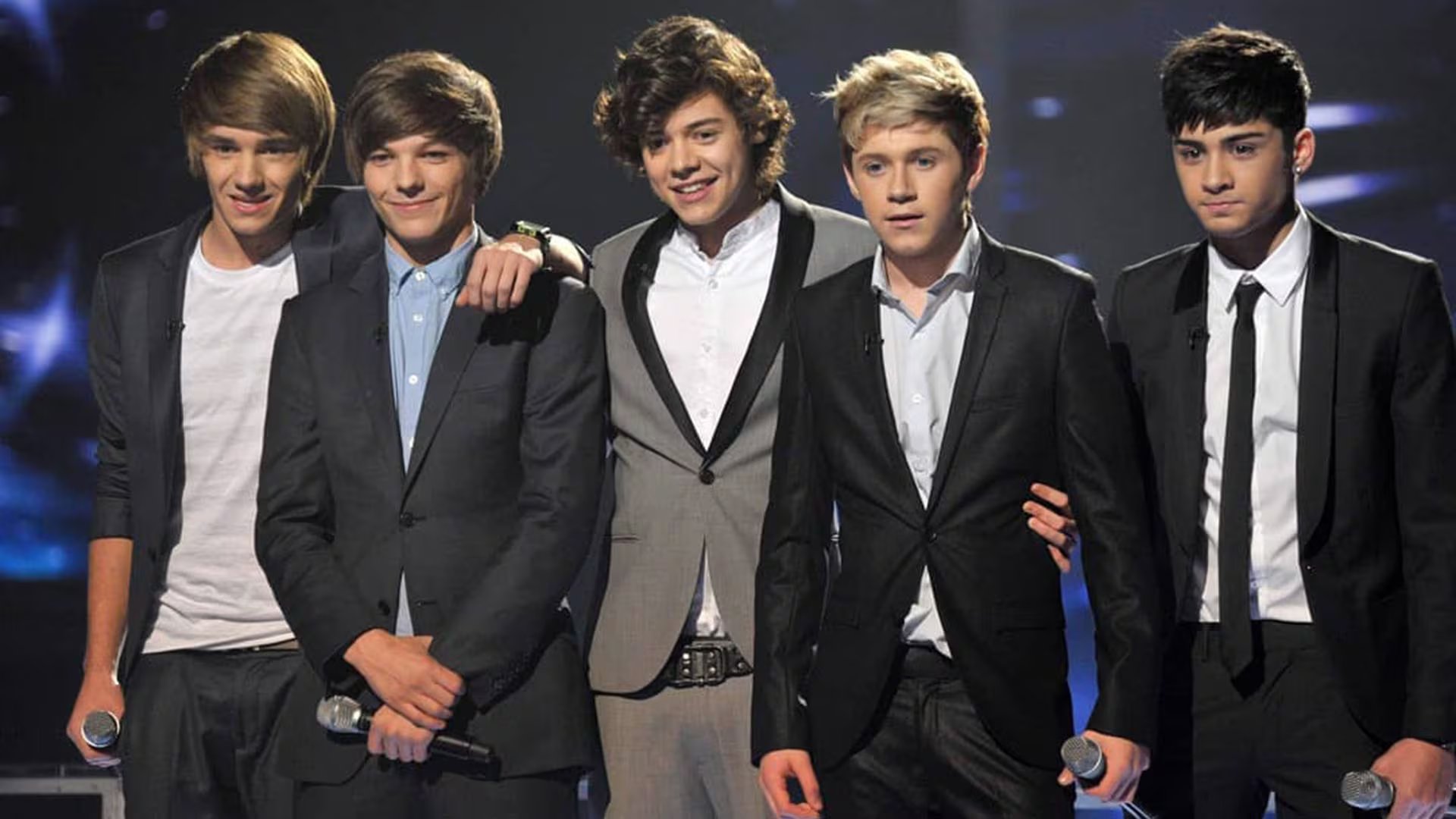 Los integrantes de One Direction tiempo atrás (@onedirection)