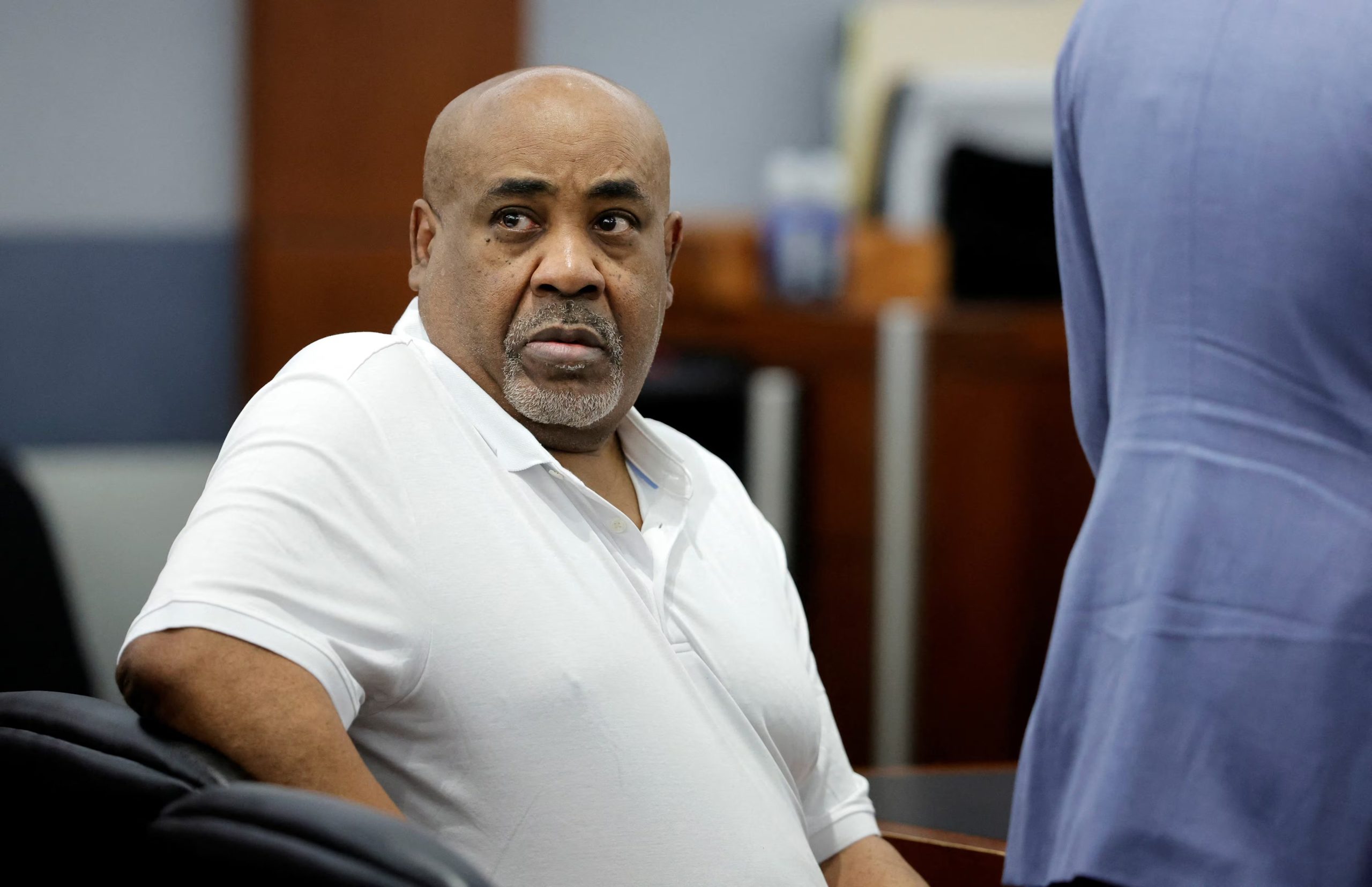 La acusación busca usar en el juicio el libro de Davis y entrevistas previas para sostener que participó en la planificación del homicidio (Steve Marcus/vía REUTERS).