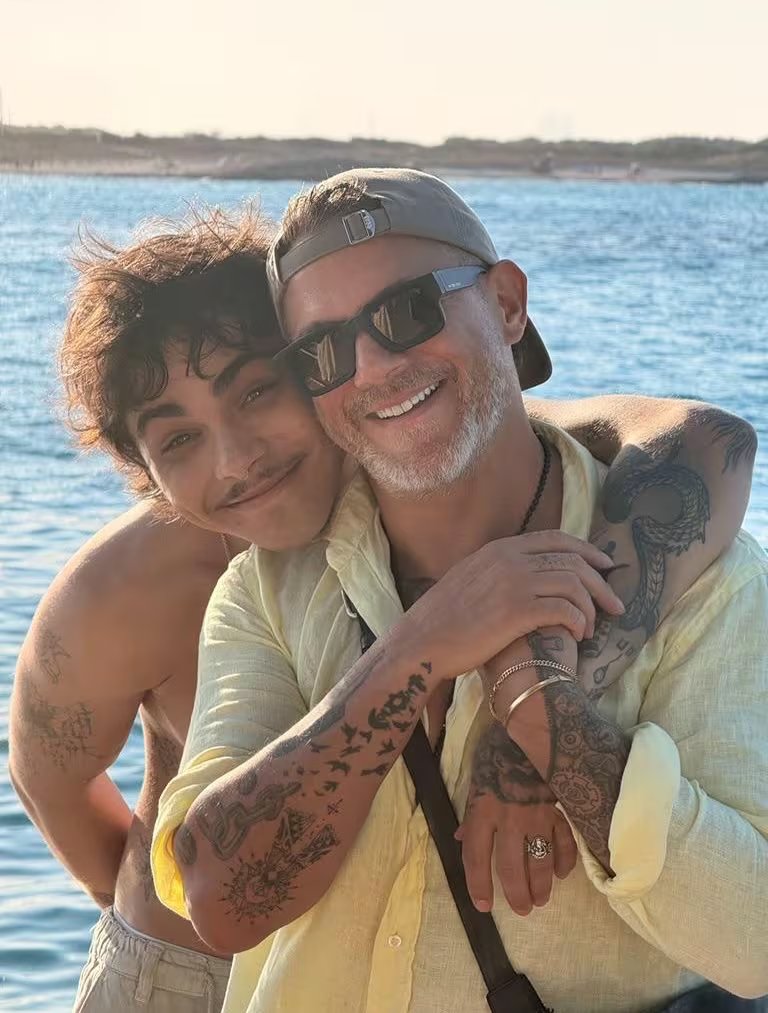 Las vacaciones de Alejandro Sanz con sus cuatro hijos y Stephanie Cayo por Ibiza y Mallorca (Instagram)