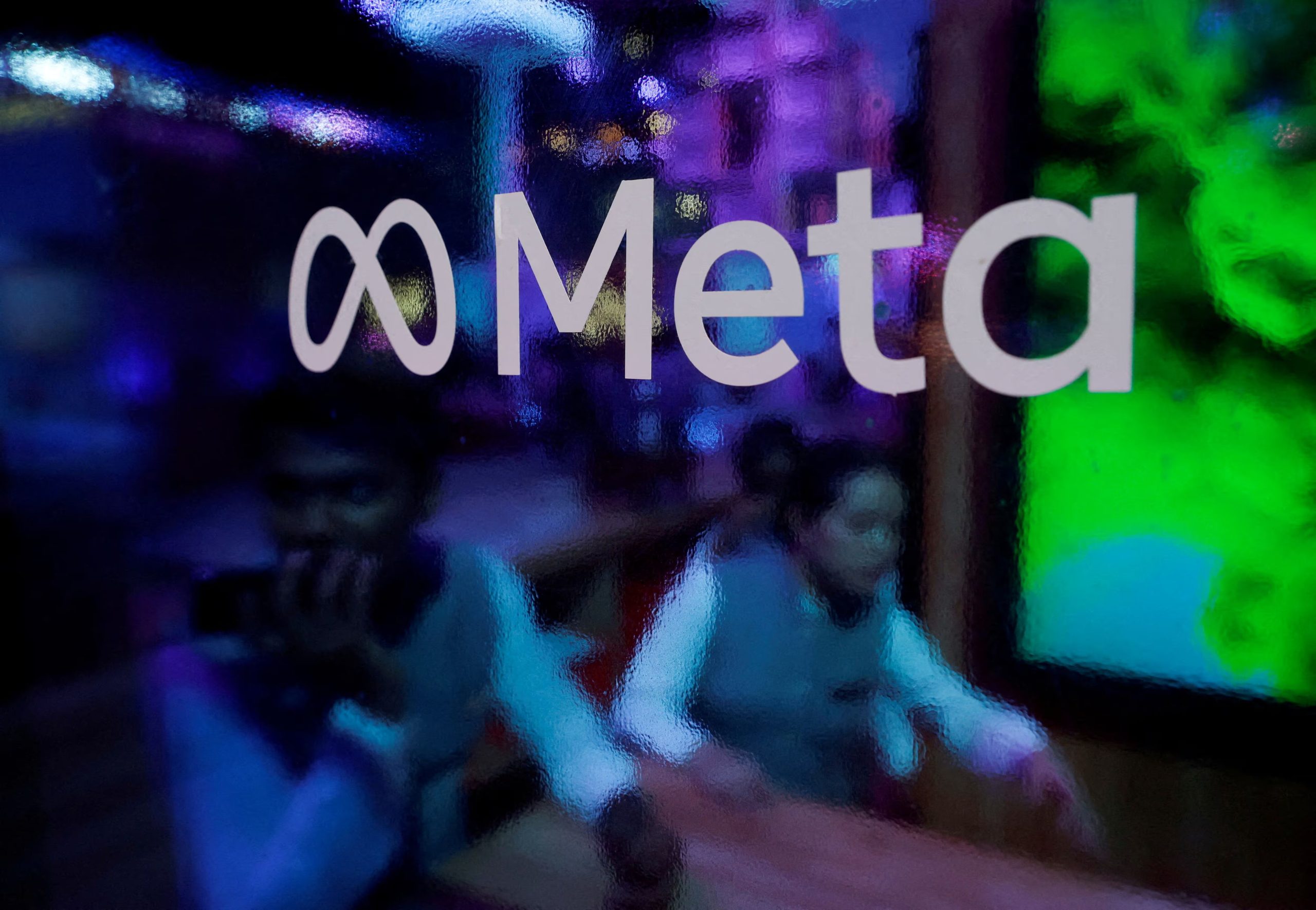 El director de tecnología de Meta dejó en claro que los ahorros de tiempo generados por la IA en la empresa no se destinarán a más días libres.
REUTERS/Francis Mascarenhas