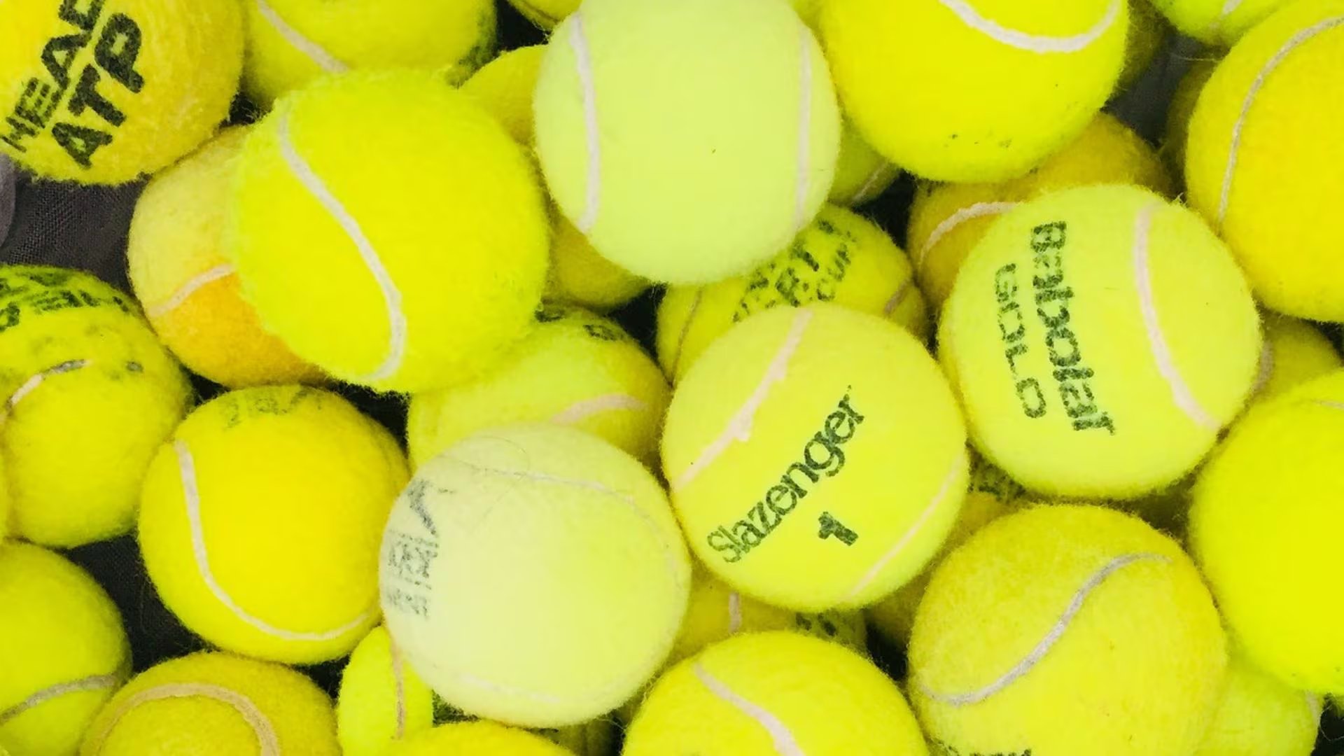 Las pelotas de tenis pueden convertirse en la forma más fácil de limpiar las pintadas y marcas en tus paredes y muebles gracias a su ligera rugosidad. (Needpix)