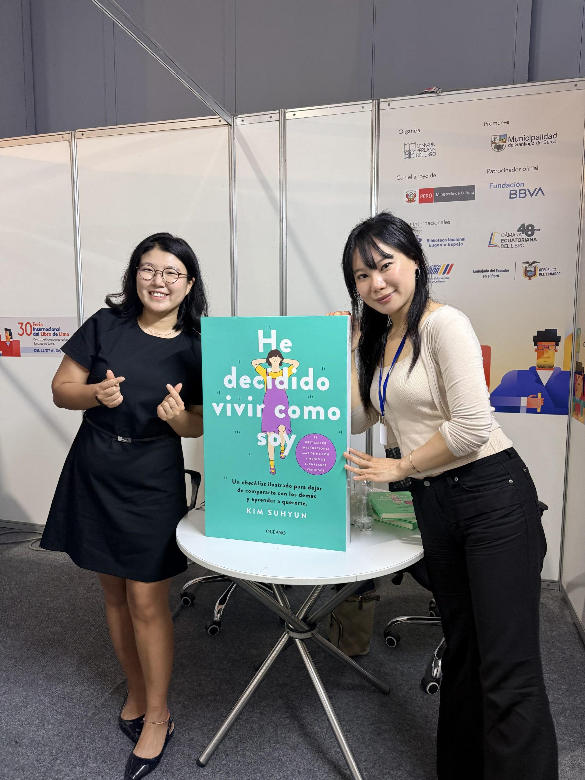 La escritora Kim Suhyun convirtió sus reflexiones personales en un libro que inspira a lectores de todo el mundo.
(liveinlove217)