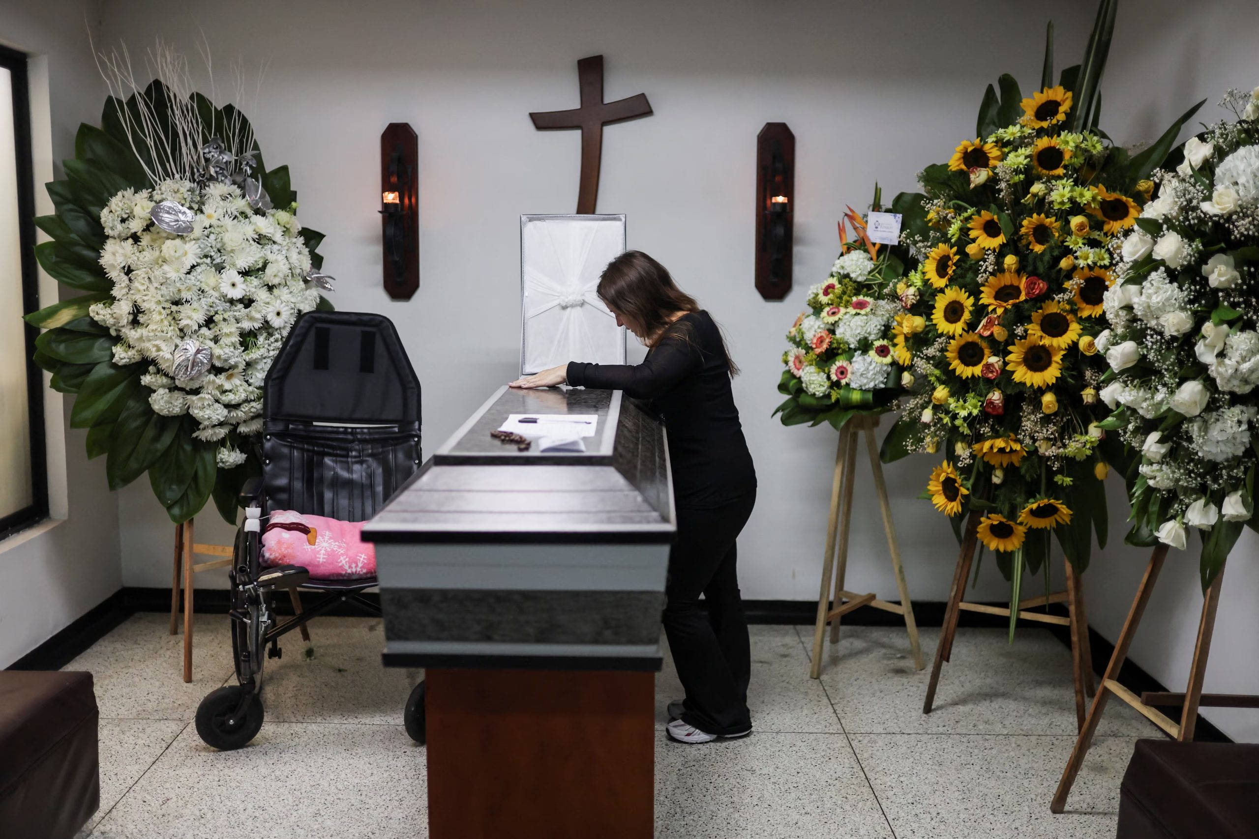 El reporte oficial del terremoto en Colombia distribuye las víctimas identificadas en Caldas, Quindío, Risaralda, Valle del Cauca, Cauca y Chocó - crédito Luisa González/Reuters