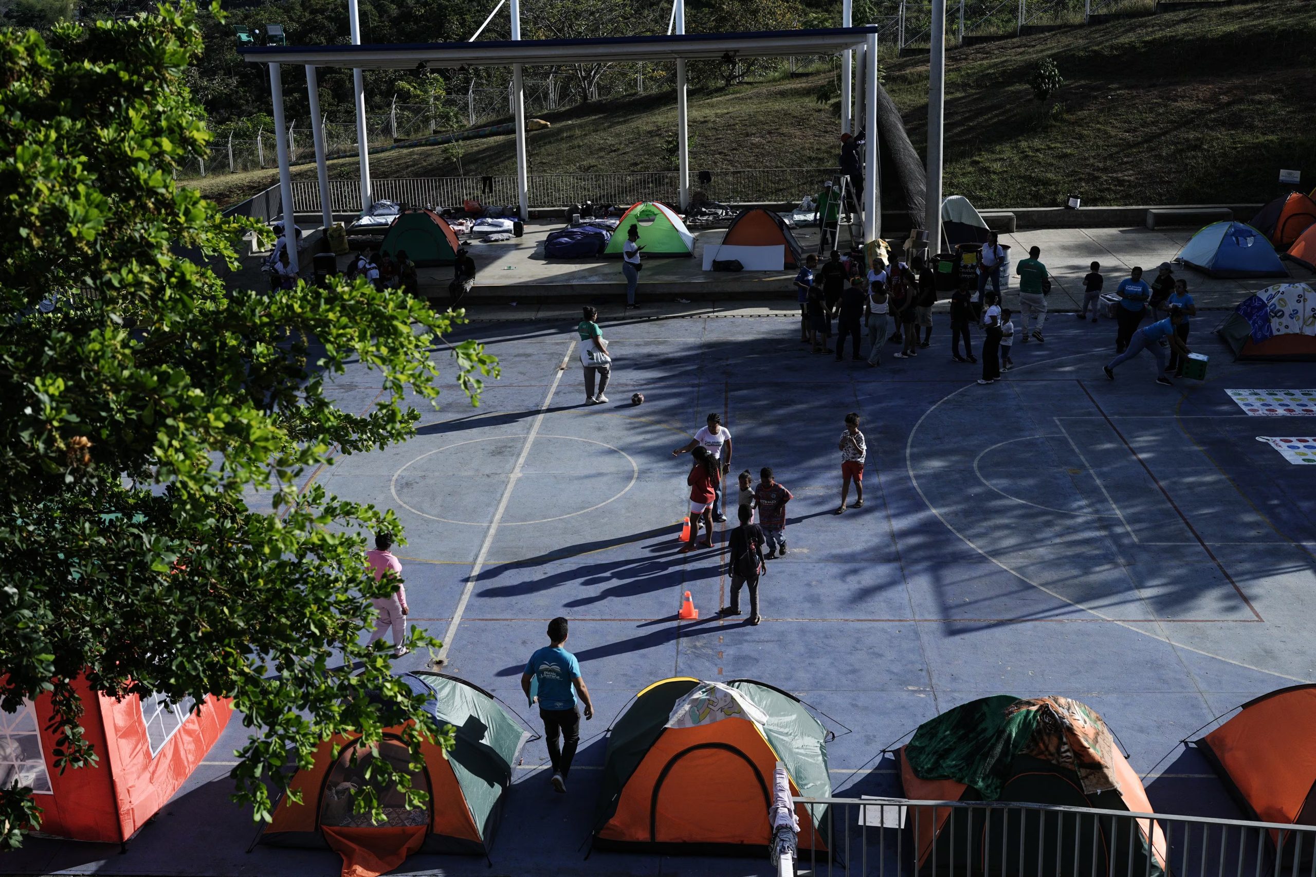 El Concejo de Cali podría sesionar de forma extraordinaria para aprobar los proyectos de recuperación y atender pedidos de albergues, seguridad rural y ayuda directa - crédito Iván Valencia/AP