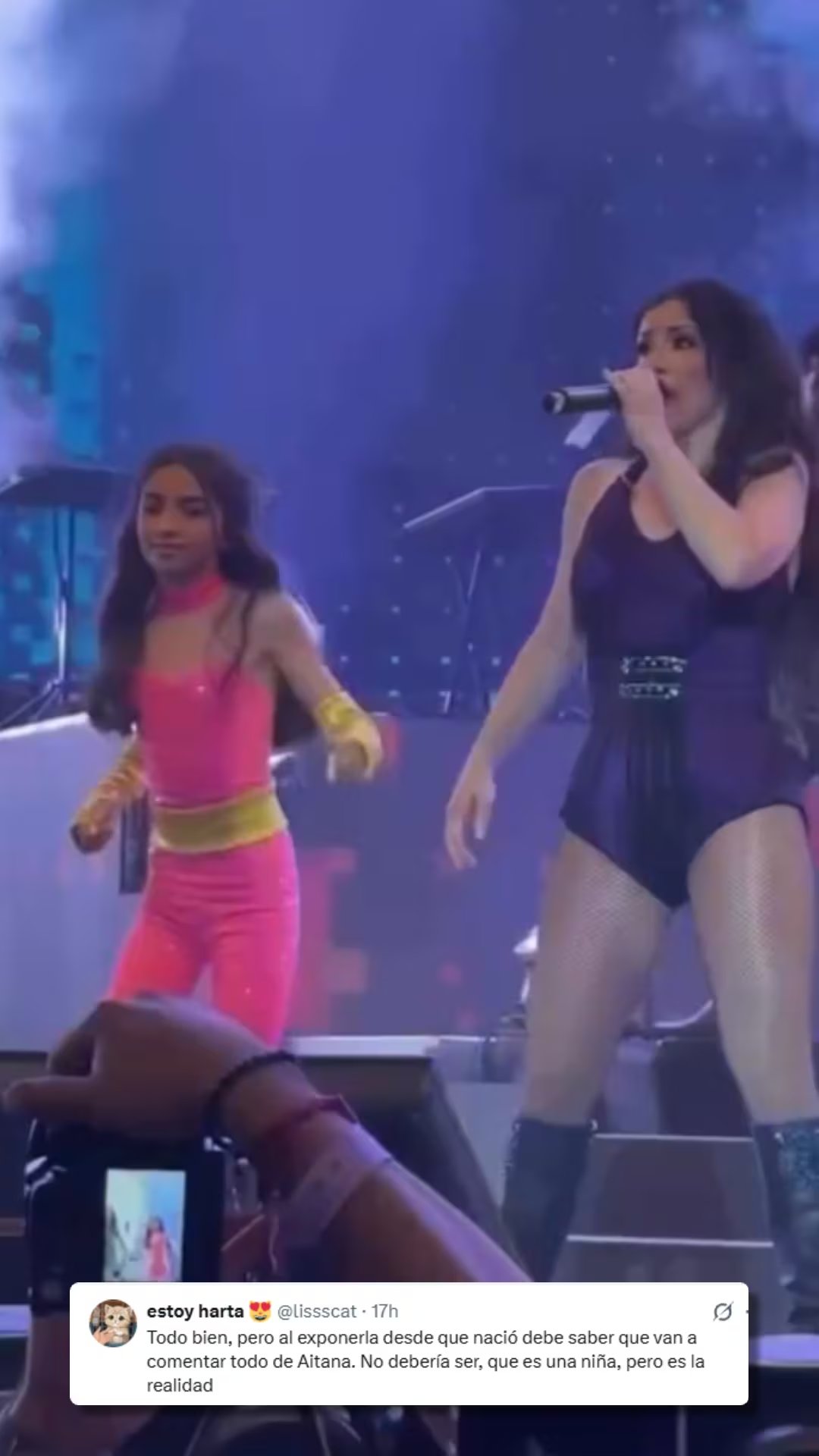 En X, surgieron comentarios críticos contra la participación de Aitana en el concierto de Sentidos Opuestos. (X)