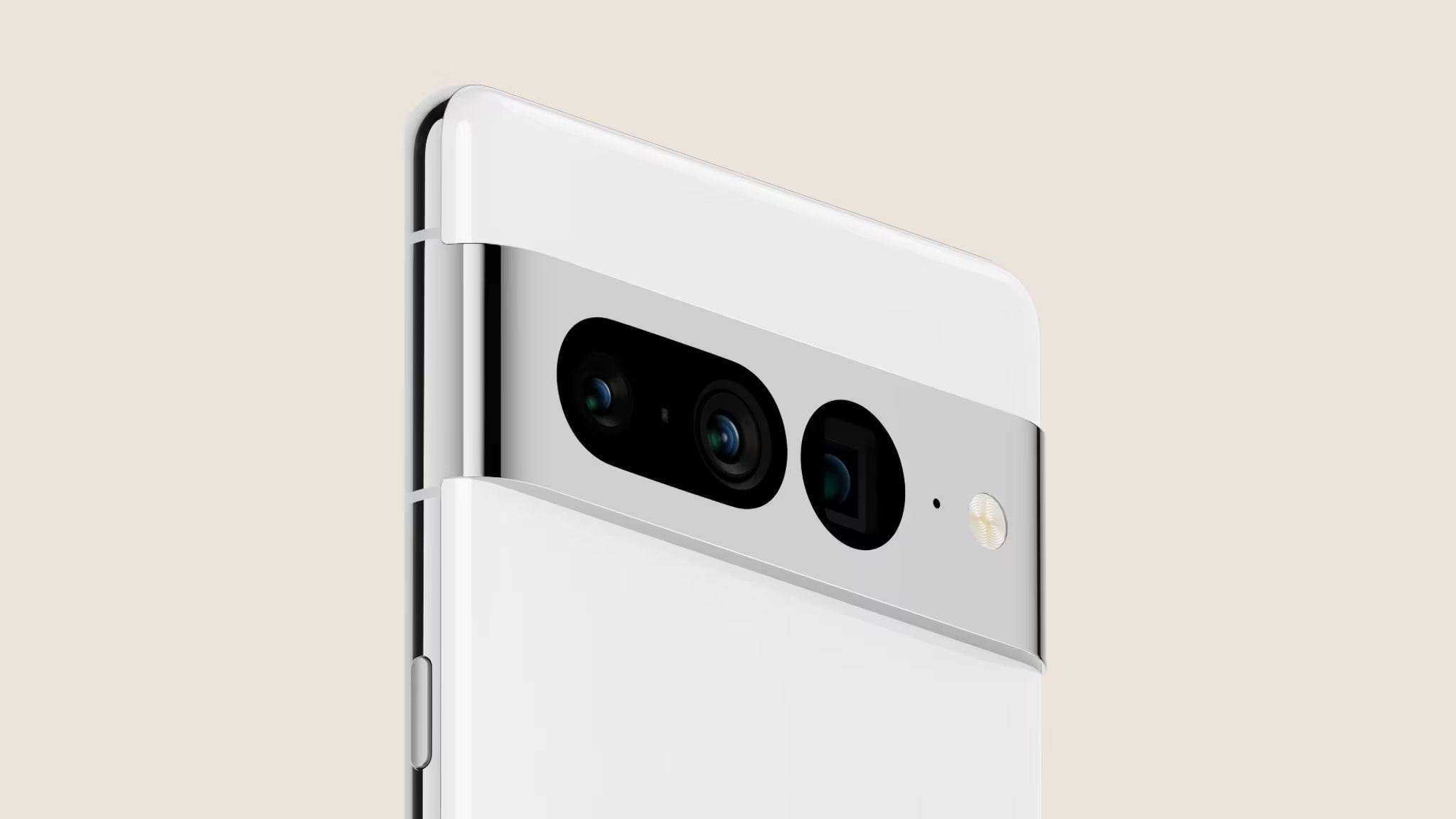 En febrero y mayo, Google ya había omitido a los Pixel 6 y Pixel 7 en las actualizaciones, mientras que en junio y julio sí incluyó a todos los modelos. (Google/dpa)