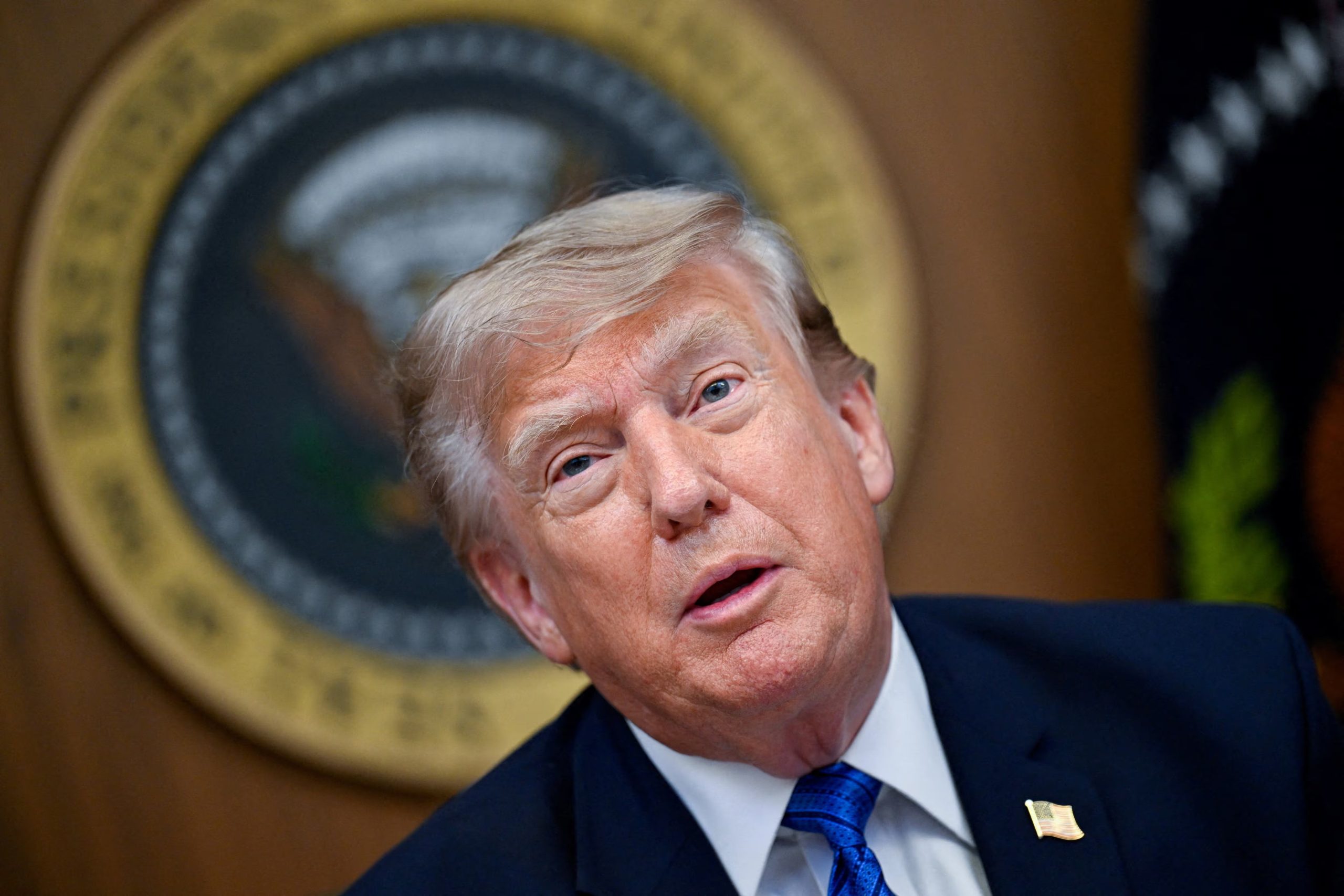 El presidente de Estados Unidos, Donald Trump, ha exigido la reapertura del estrecho de Ormuz como parte de un eventual acuerdo para poner fin al conflicto con Irán (REUTERS/Archivo)