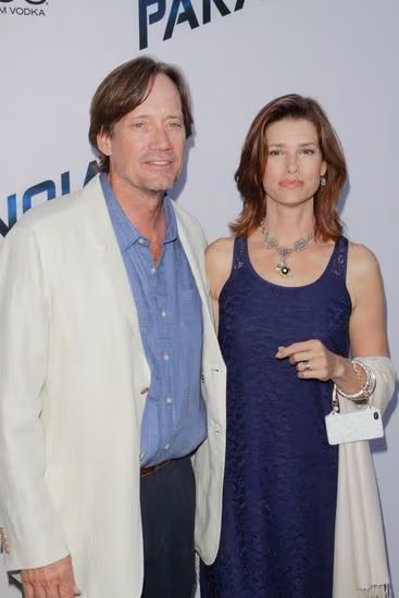 Kevin Sorbo lleva tres décadas de relación con su esposa Sam Sorbo. Shutterstock