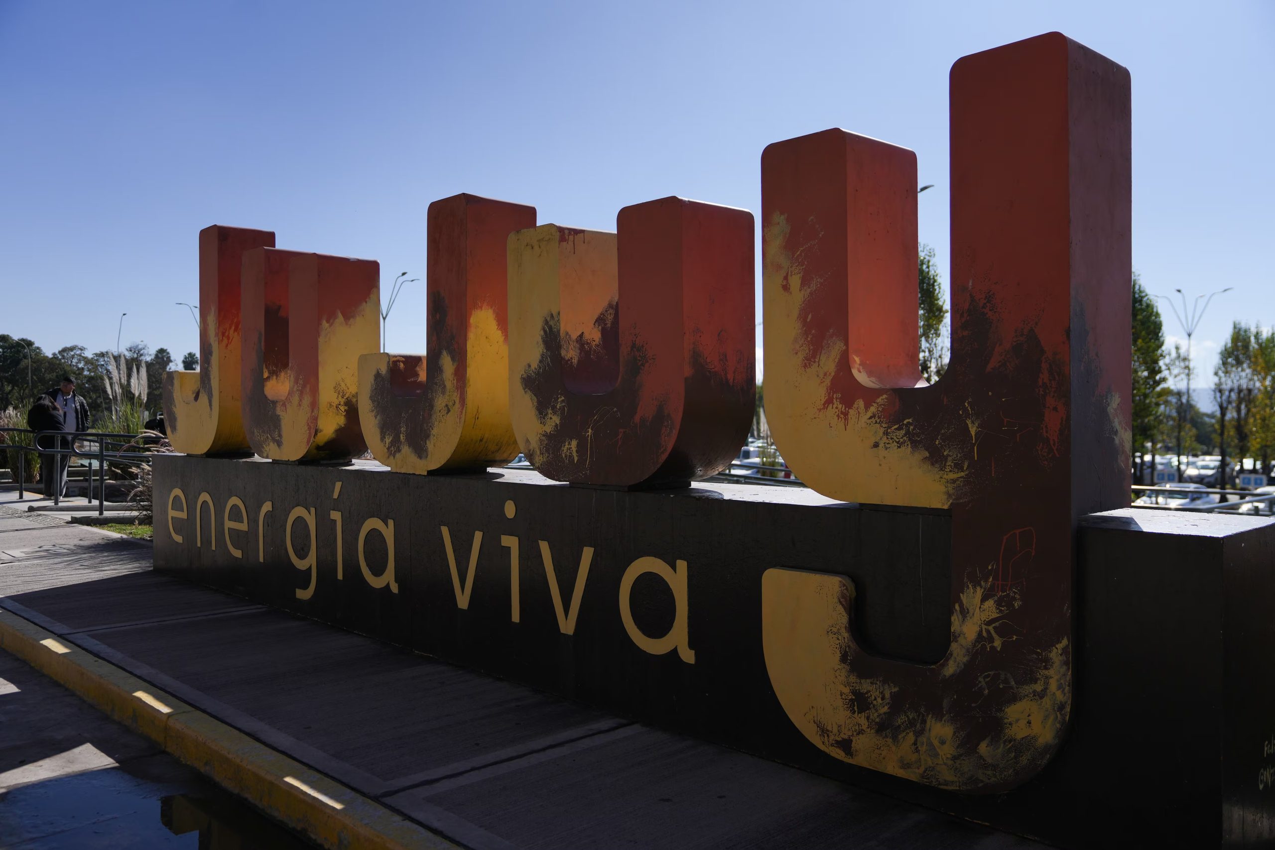 El equipo de Infonae junto a las referentes de Pronorte y Redes Chaco inciaron la travesía desde el aeropuerto de Jujuy hacia Tilcara