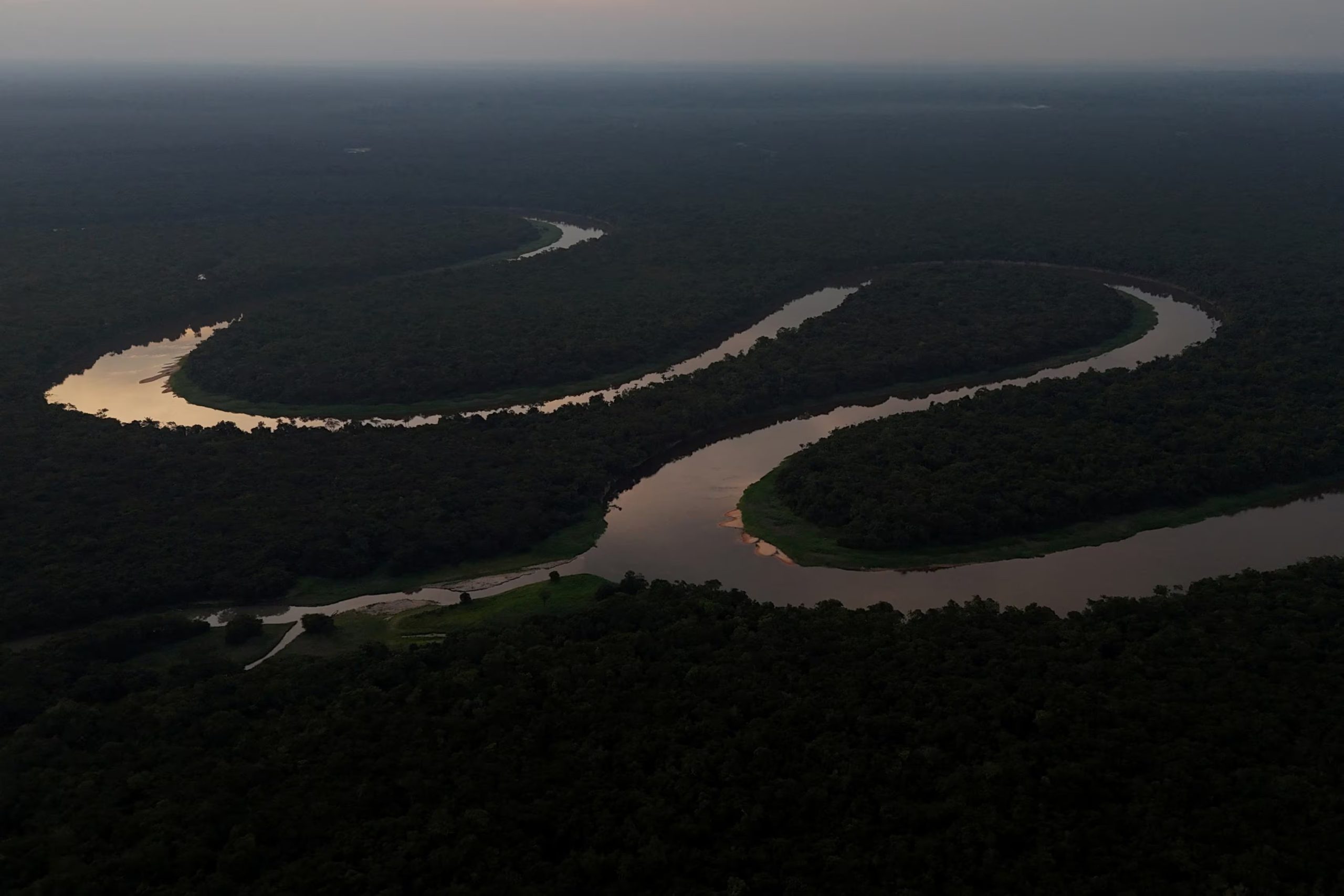 La longitud del río Amazonas sigue en debate, aunque Guinness World Records lo ubica como el primero o segundo río más largo del mundo (REUTERS/Pilar Olivares/File Photo)