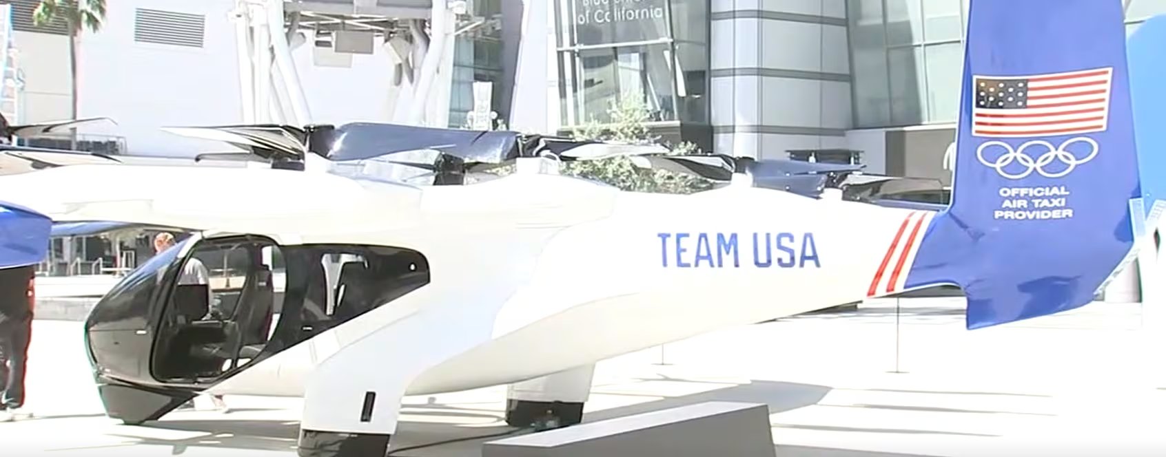 Archer Aviation y AEG presentaron un proyecto de taxis aéreos eléctricos que promete reducir traslados urbanos a vuelos de 10 a 20 minutos (Captura de video)