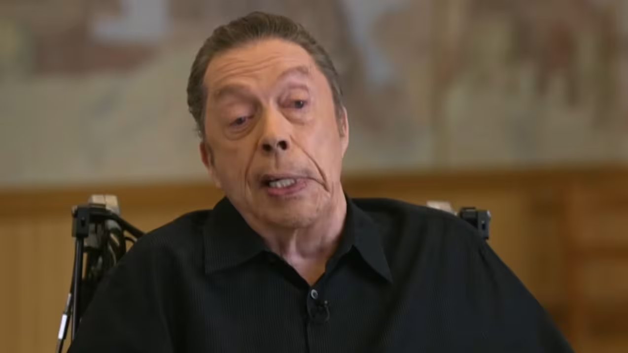 Tim Curry tenía dos coágulos en el cerebro y fue operado de emergencia. (YouTube: CBS Sunday Morning)