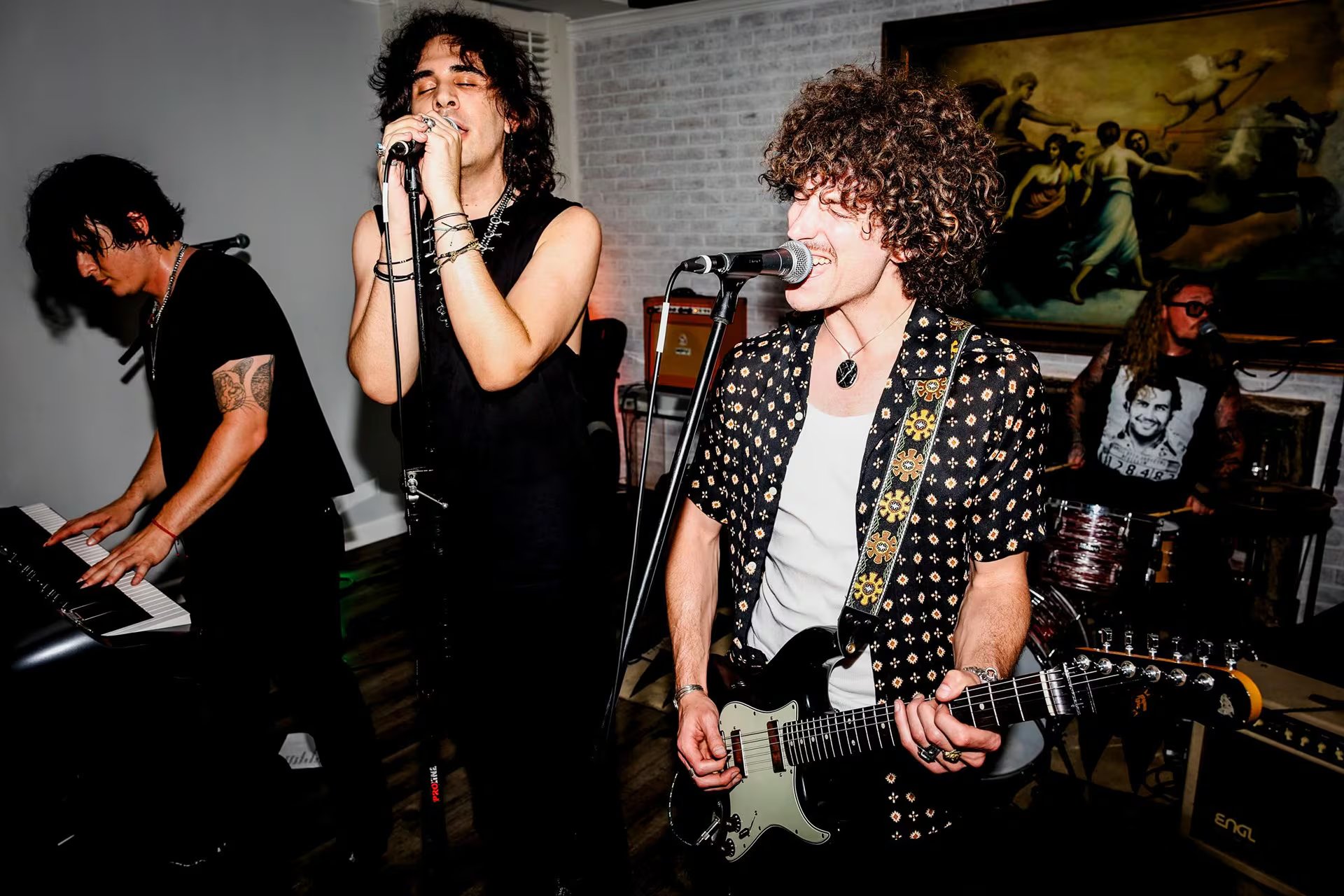 Stanley Simmons surgió de una colaboración espontánea cuando Evan Stanley y Nick Simmons descubrieron una química vocal que no habían planificado como banda (Instagram/@stanleysimmonsmusic)
