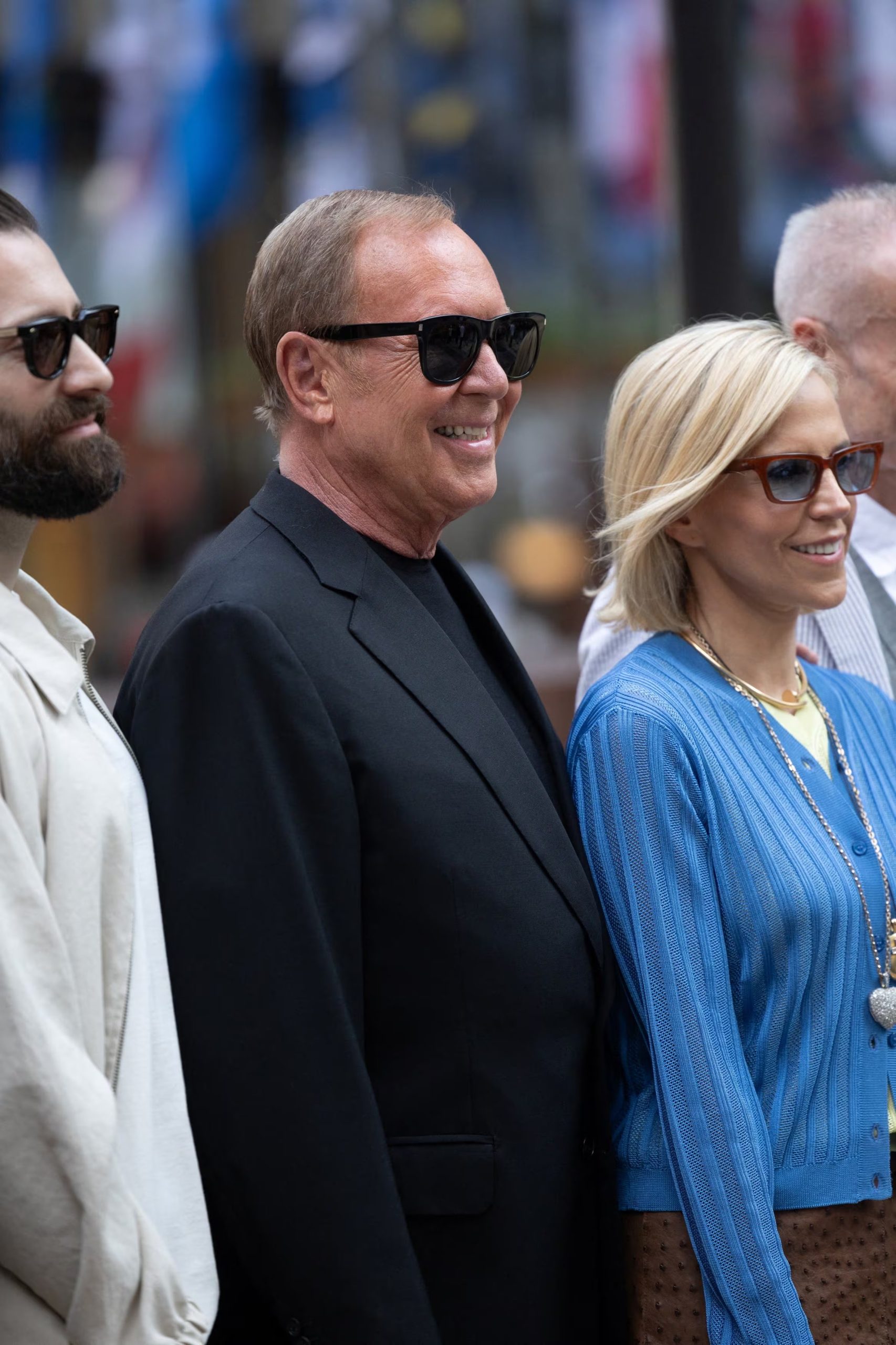Michael Kors diseña para rutinas aceleradas con prendas y accesorios que acompañan el día a día (REUTERS/Jordan Tovin)