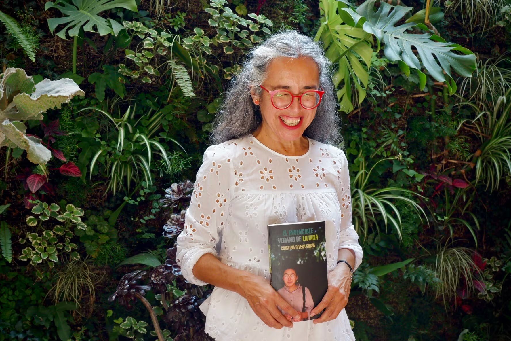 La obra de Cristina Rivera Garza busca que Liliana sea recordada por su personalidad y sus sueños, no solo por las circunstancias de su muerte. (Europa Press)