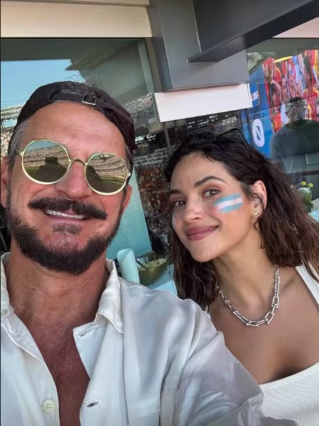 Adria Arjona sostuvo que su paso por géneros como la ciencia ficción, la comedia y el terror respondió a una búsqueda personal y dificultó que la encasillaran (Instagram)