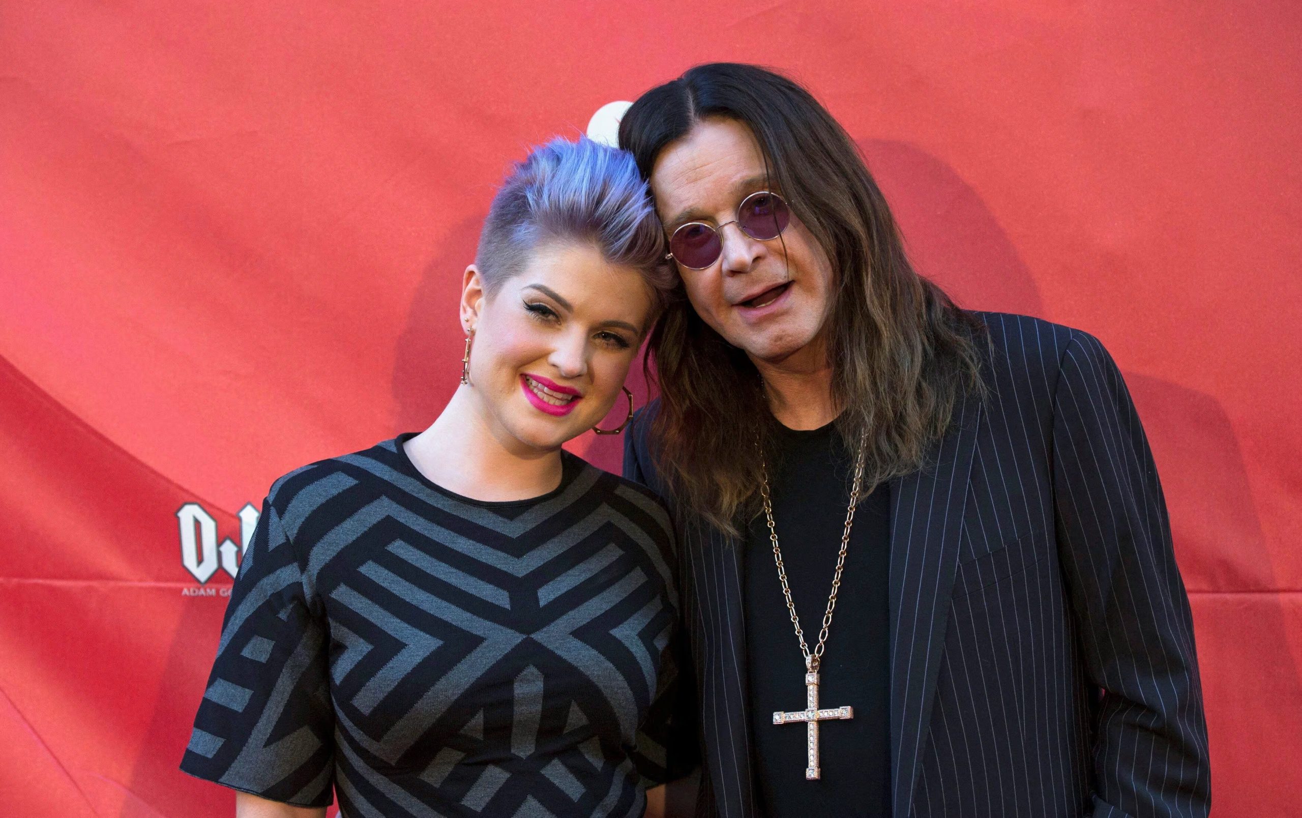 Kelly explicó que no llevaron a Ozzy a una morgue y que pudieron despedirse de él en un duelo íntimo en familia (REUTERS/Mario Anzuoni)