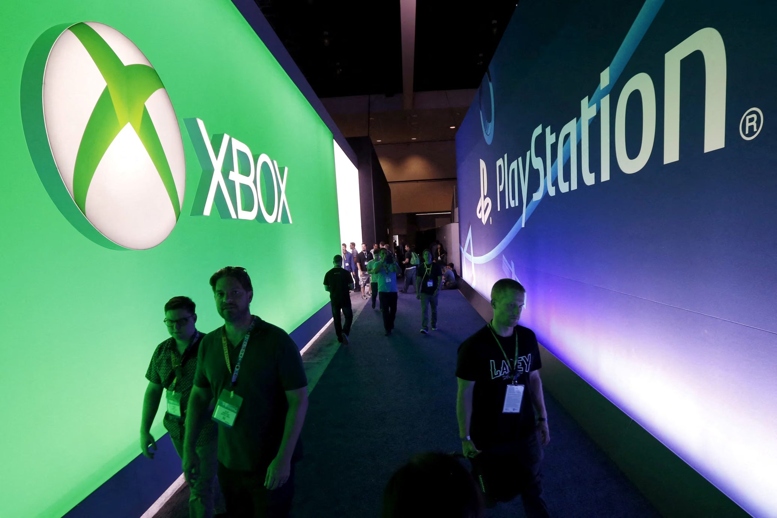 Ampere Analysis estimó que las ventas de PlayStation 6 y Xbox Helix podrían caer hasta 38% en los primeros cinco años frente a PlayStation 5 y Xbox Series X|S. (REUTERS/Lucy Nicholson/File Photo)
