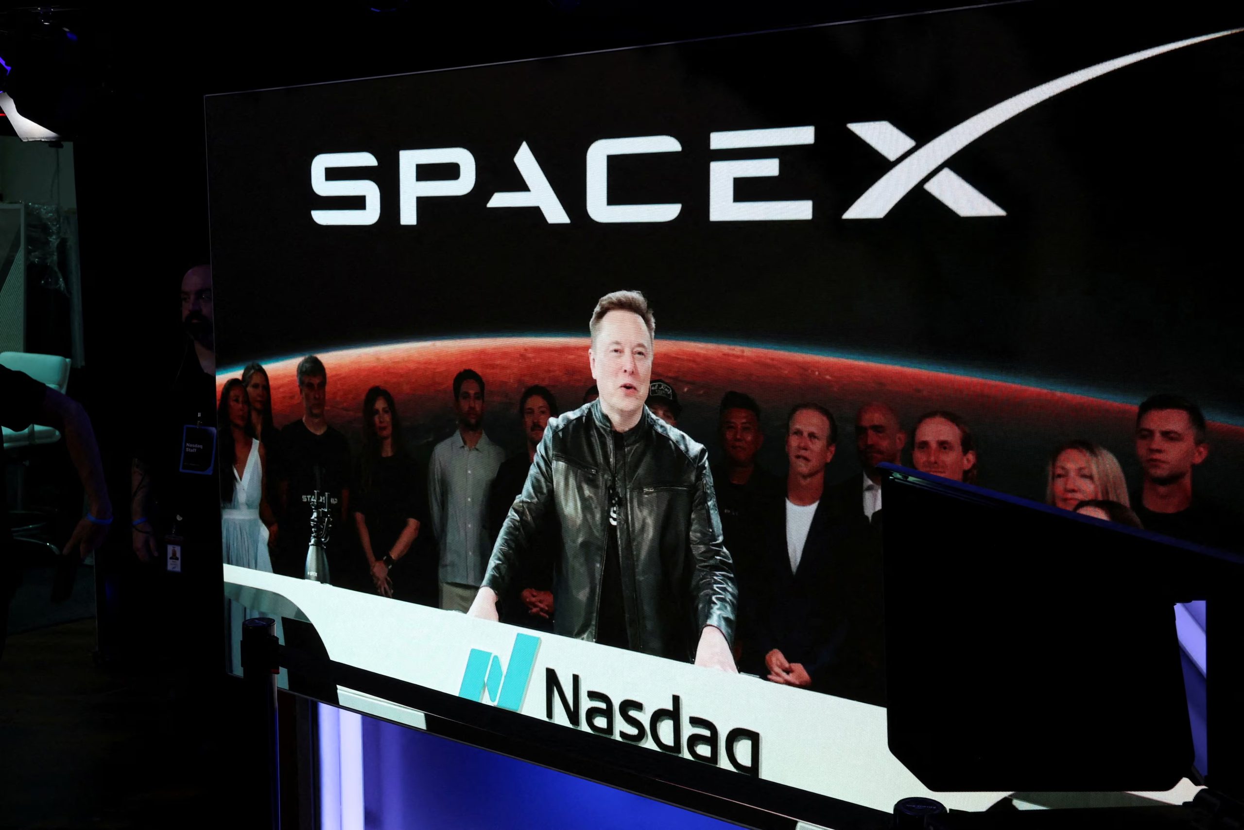 Musk advierte que la transición hacia la economía de la abundancia será acelerada y desafiante. (Reuters)