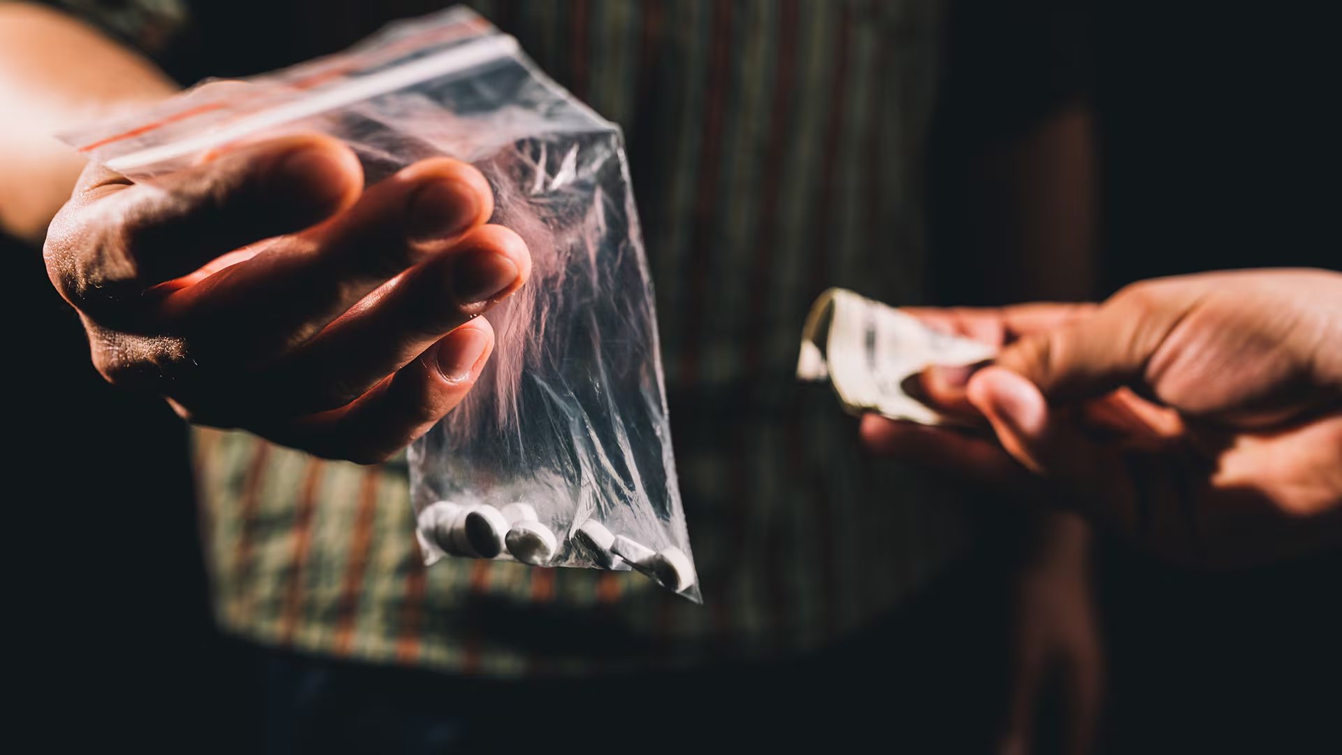 Entre los adolescentes de 12 a 17 años bajó el consumo de tabaco, alcohol, exceso de alcohol y drogas ilícitas, según la encuesta de SAMHSA.