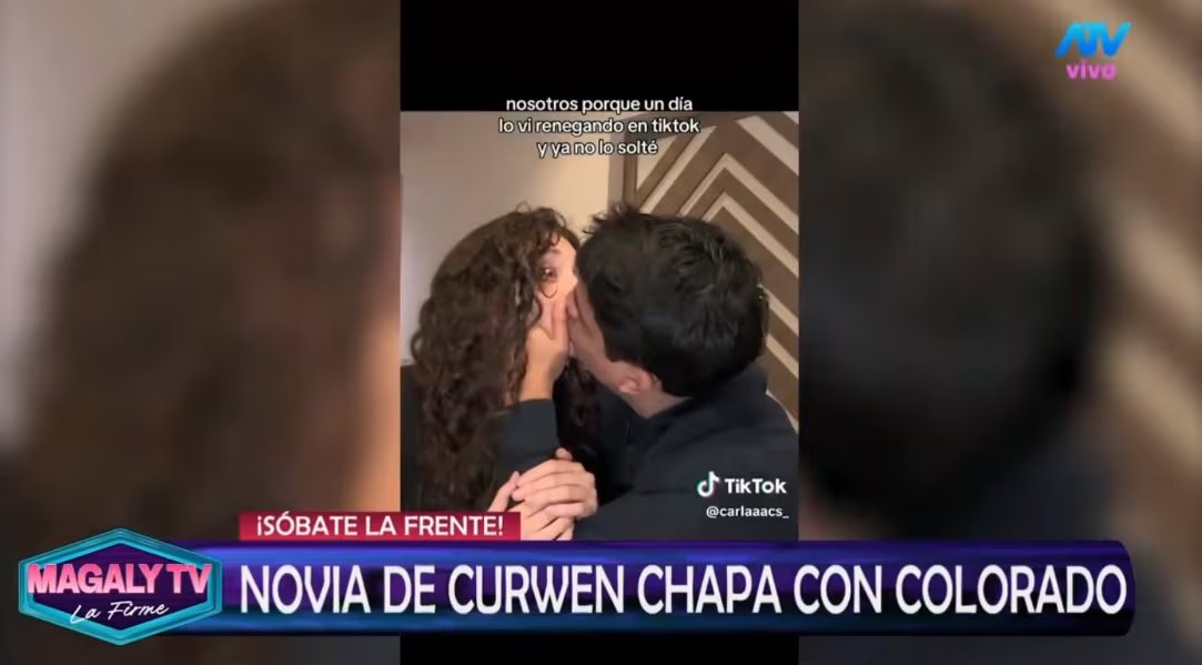 Carla Campos, pareja de Curwen: video la muestra bailando muy cerca de otro hombre en una discoteca, ¿se besaron? Captura: Magaly TV La Firme.