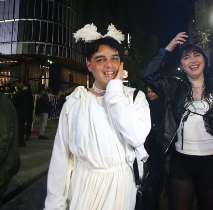 Los looks de los jóvenes en homenaje a Rosalía (RS Fotos)