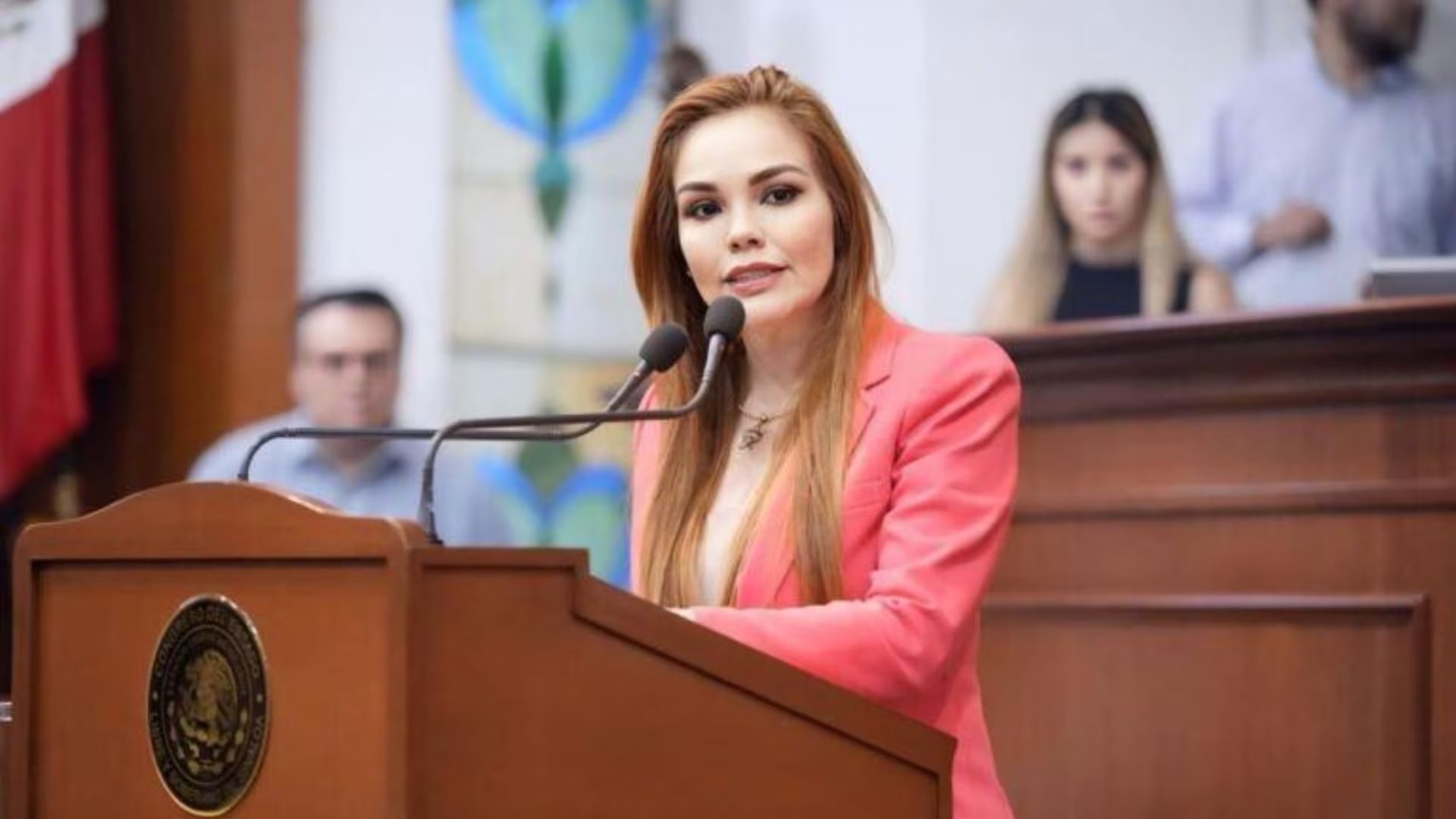 La diputada local del PRI Paola Gárate Valenzuela pidió protección de las fuerzas federales tras recibir una amenaza en la puerta de su domicilio en Culiacán. Crédito: Especial