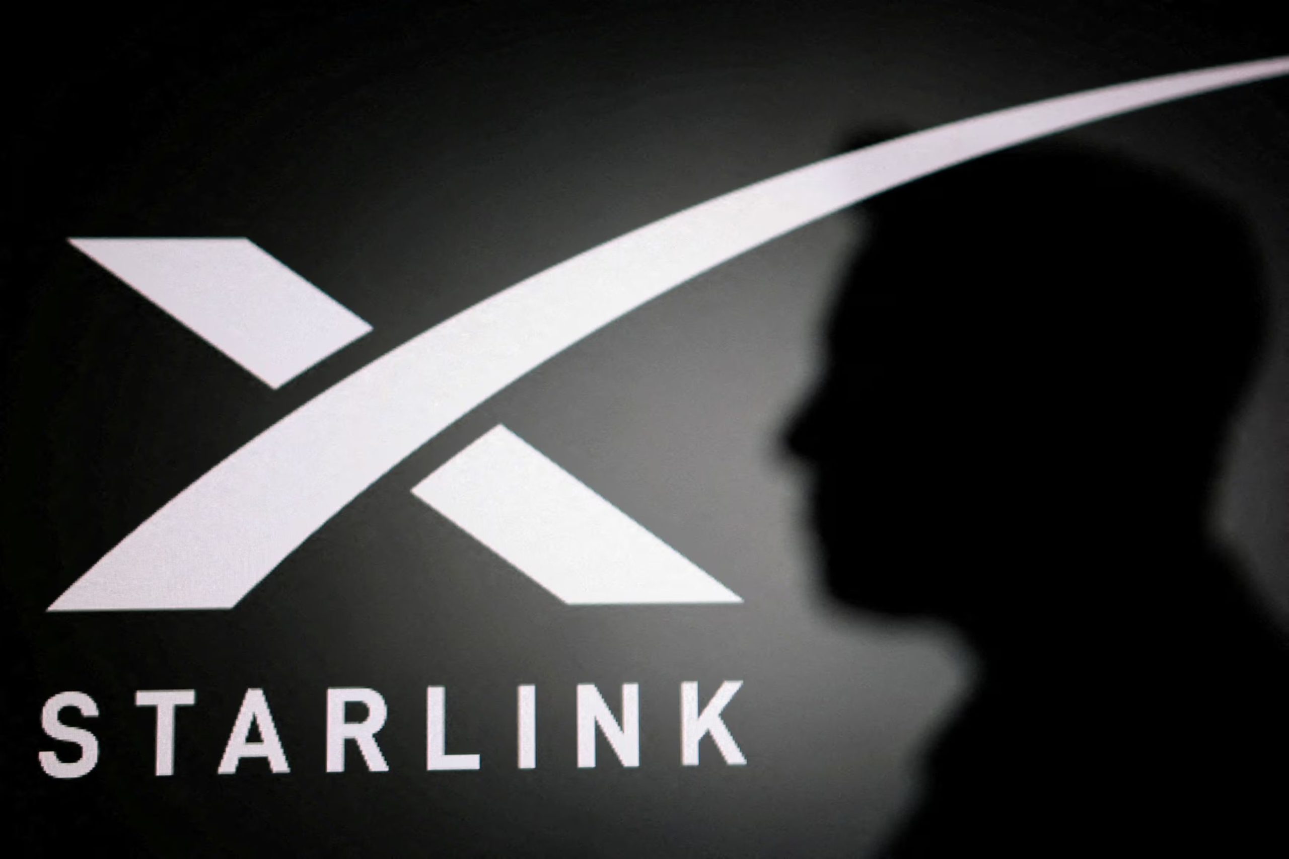 Starlink es un sistema de acceso a internet de banda ancha mediante satélites, desarrollado por la compañía SpaceX, fundada por Elon Musk. 

REUTERS/Dado Ruvic 