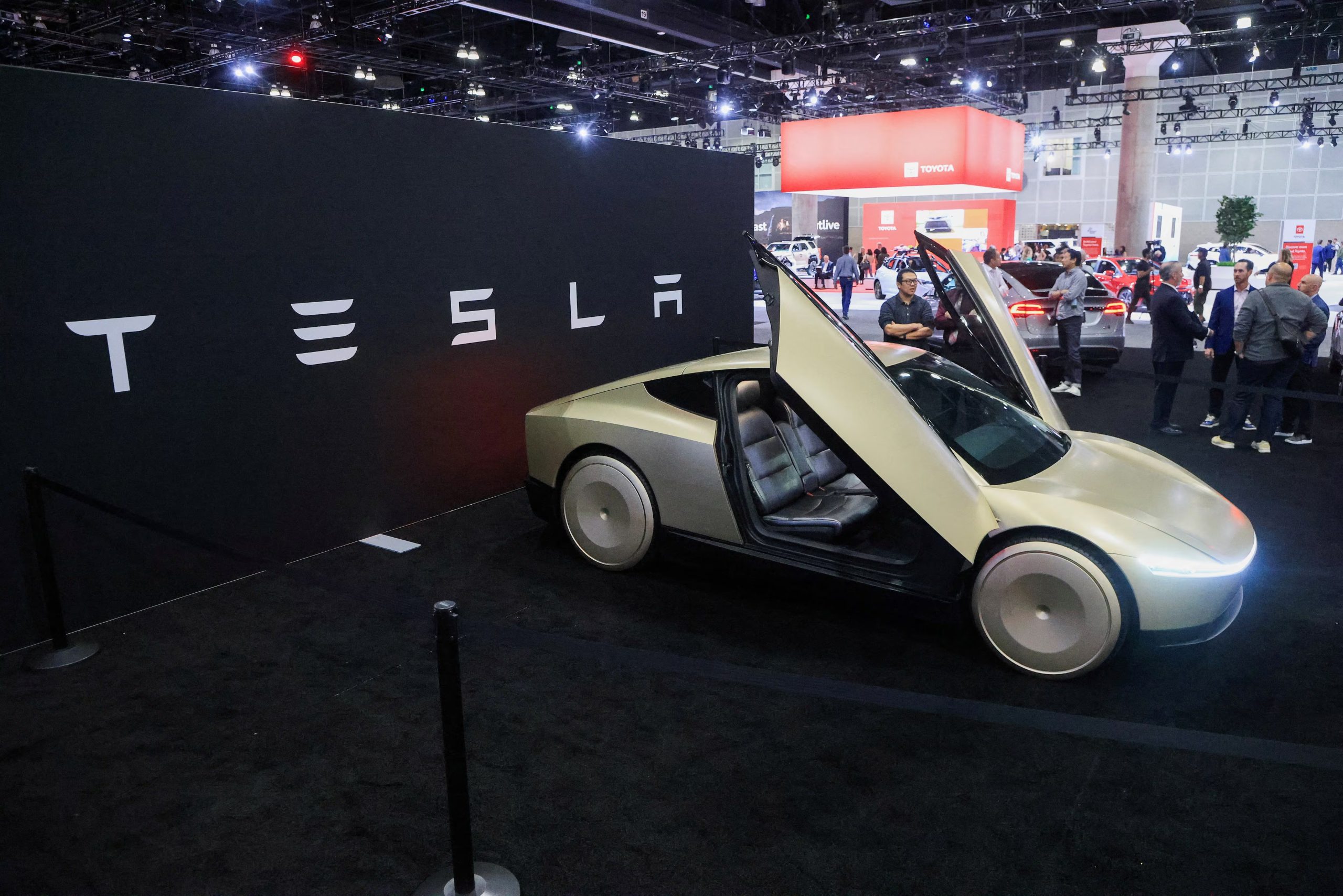 FILE PHOTO: A Tesla Cybercab is displayed at the Los Angeles Auto Show, in Los Angeles, California, U.S., November 21, 2024. REUTERS/David Swanson/File Photo