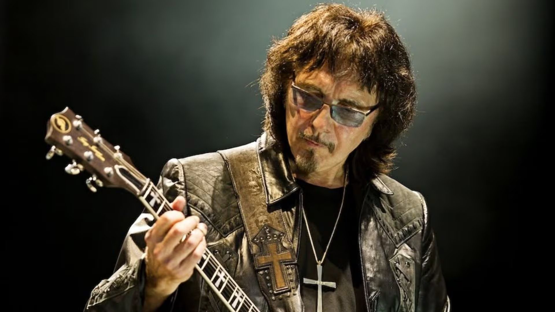 El nuevo álbum reúne a destacados músicos y presenta ediciones especiales para coleccionistas y fanáticos (Facebook Tony Iommi)