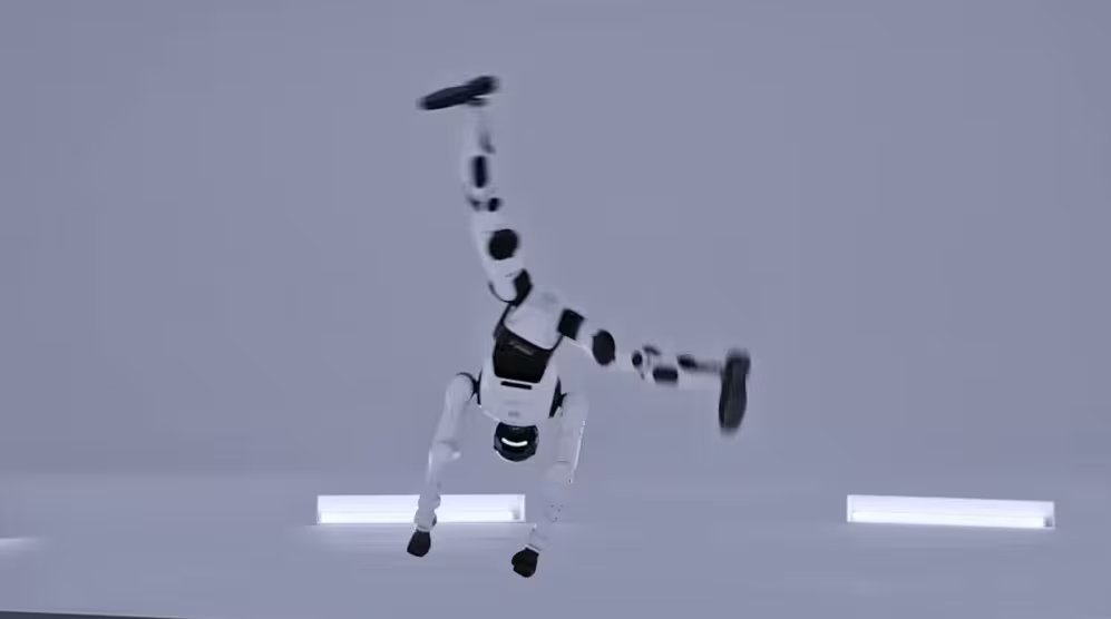 Cuenta con sensores lidar, computación Nvidia Jetson Orin y manos de cinco dedos. (X-Humanoid)