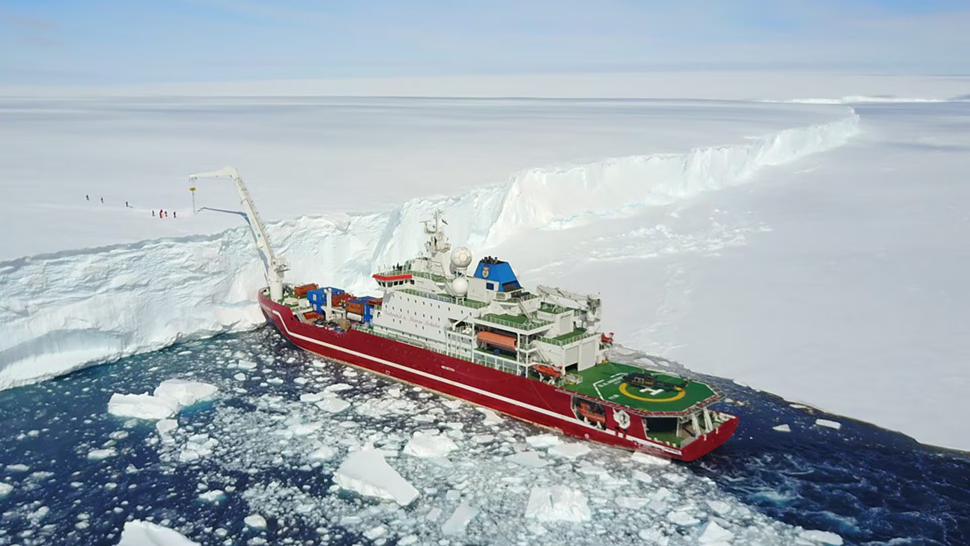 La expedición al Mar de Weddell 2019 relevó el fondo marino con el robot submarino Lassie desde el buque SA Agulhas II a profundidades de entre 290 y 411 metros./ Scott Polar Research Institute