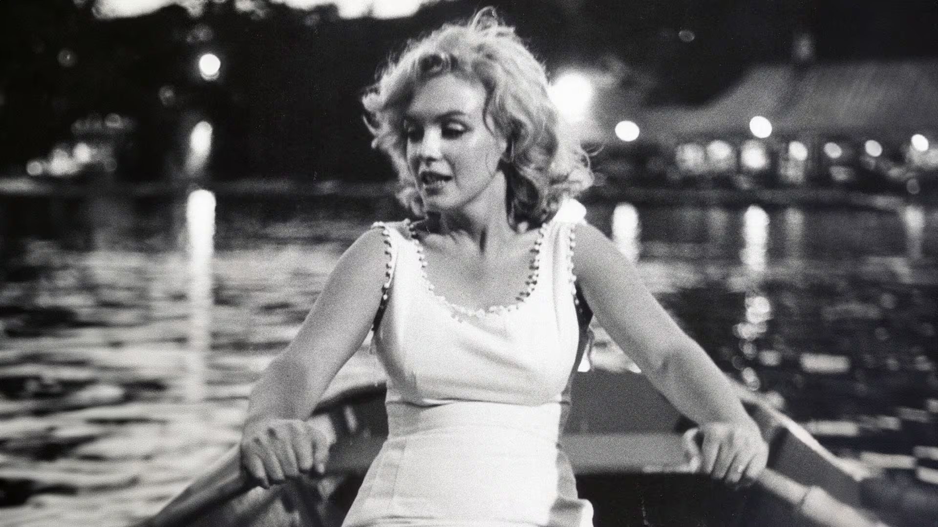 La muerte de Marilyn Monroe alimentó una teoría de asesinato ligada a Robert Kennedy, aunque la reapertura del caso en 1982 no halló pruebas de ninguna conducta criminal