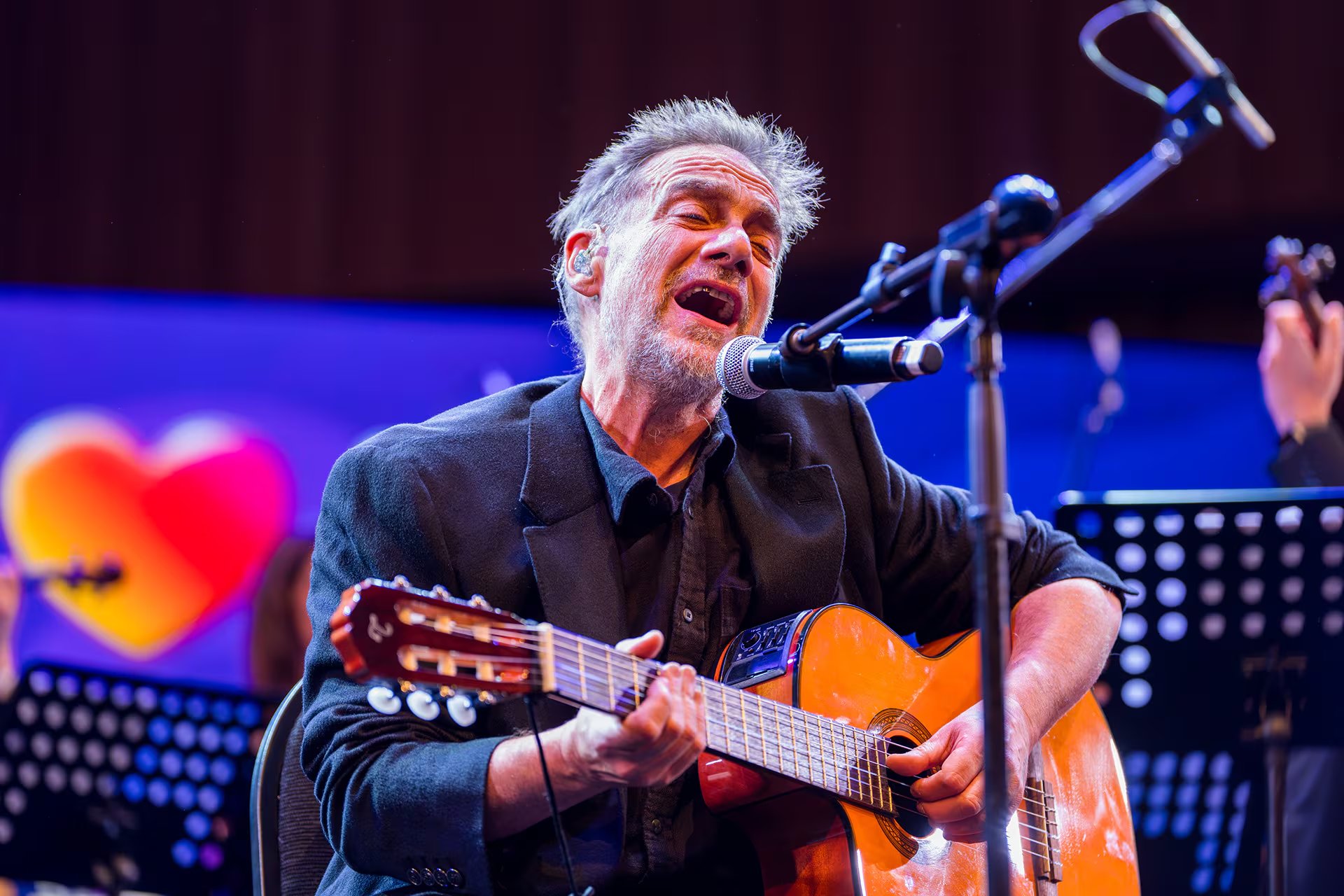 Vicentico, cantante de Los Fabulosos Cadillacs, interpretó 