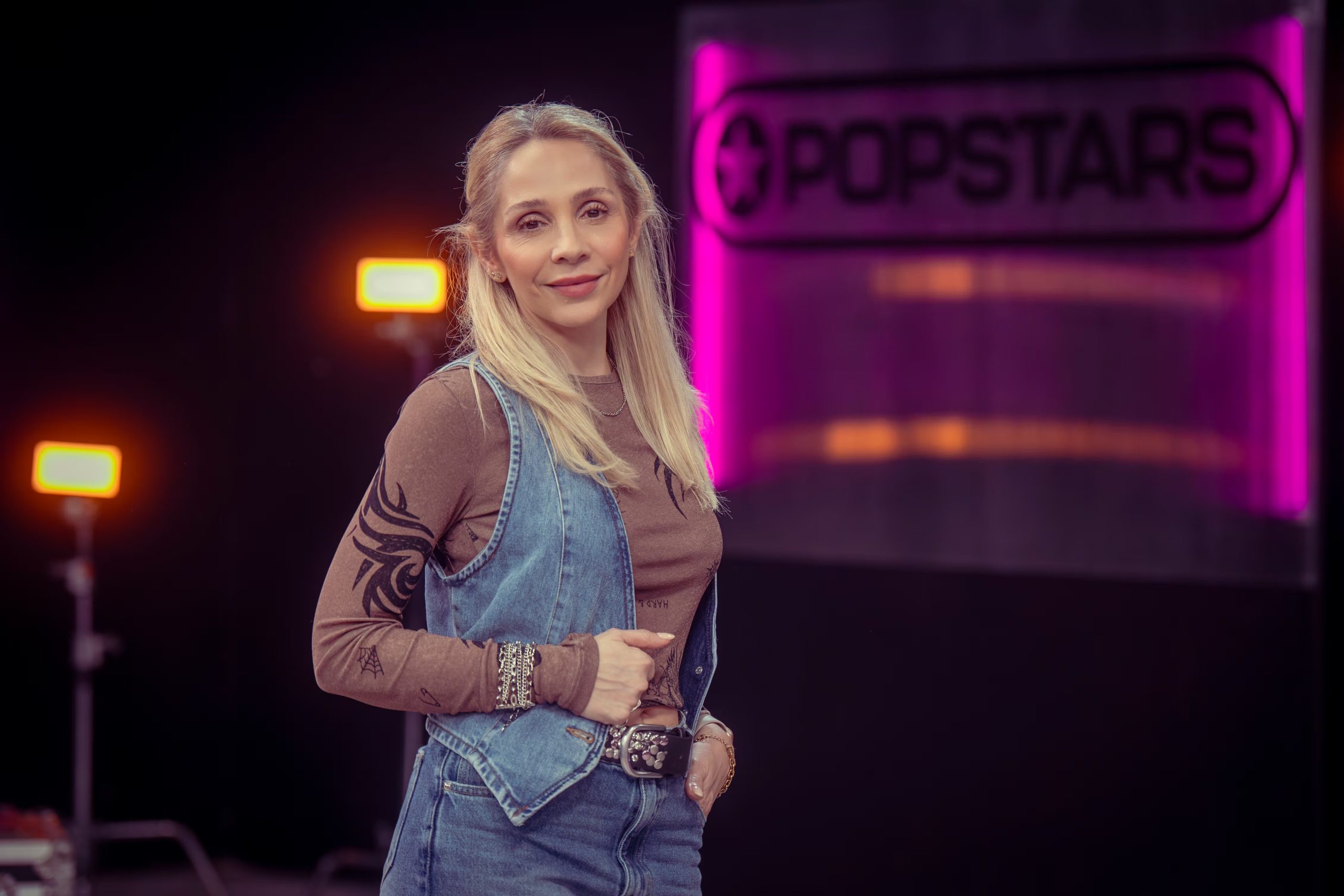 “Siento que Popstars es la vía de convertir los sueños en realidad. En este formato entrás siendo una persona y salís siendo una estrella. Eso tiene su magia”, reflexiona la directora vocal del formato (Telefe, Adrián Díaz Bernini)