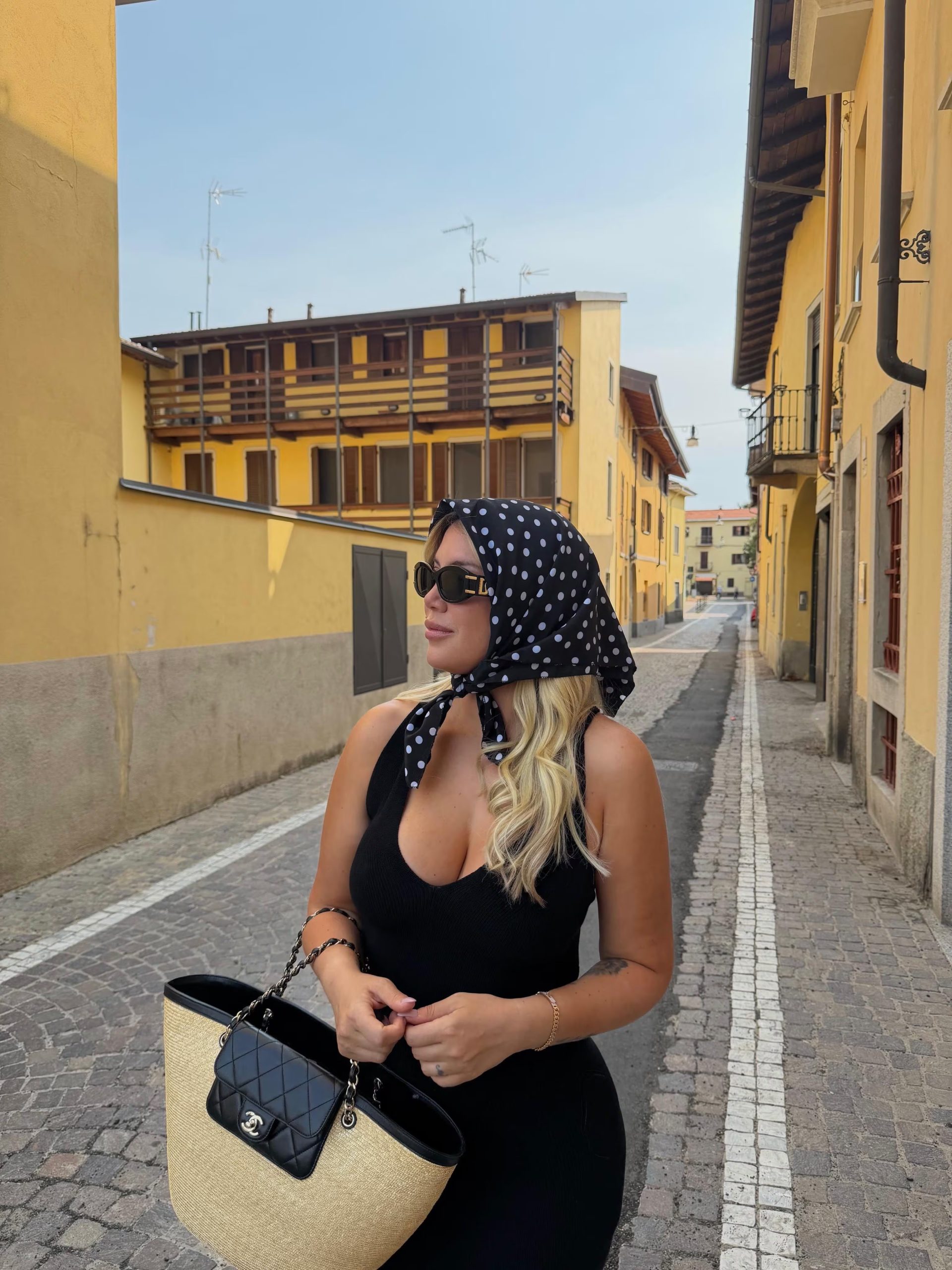 Nara estuvo en Italia a principios del mes de agosto y viajó acompañda de cuatro de sus cinco hijos
